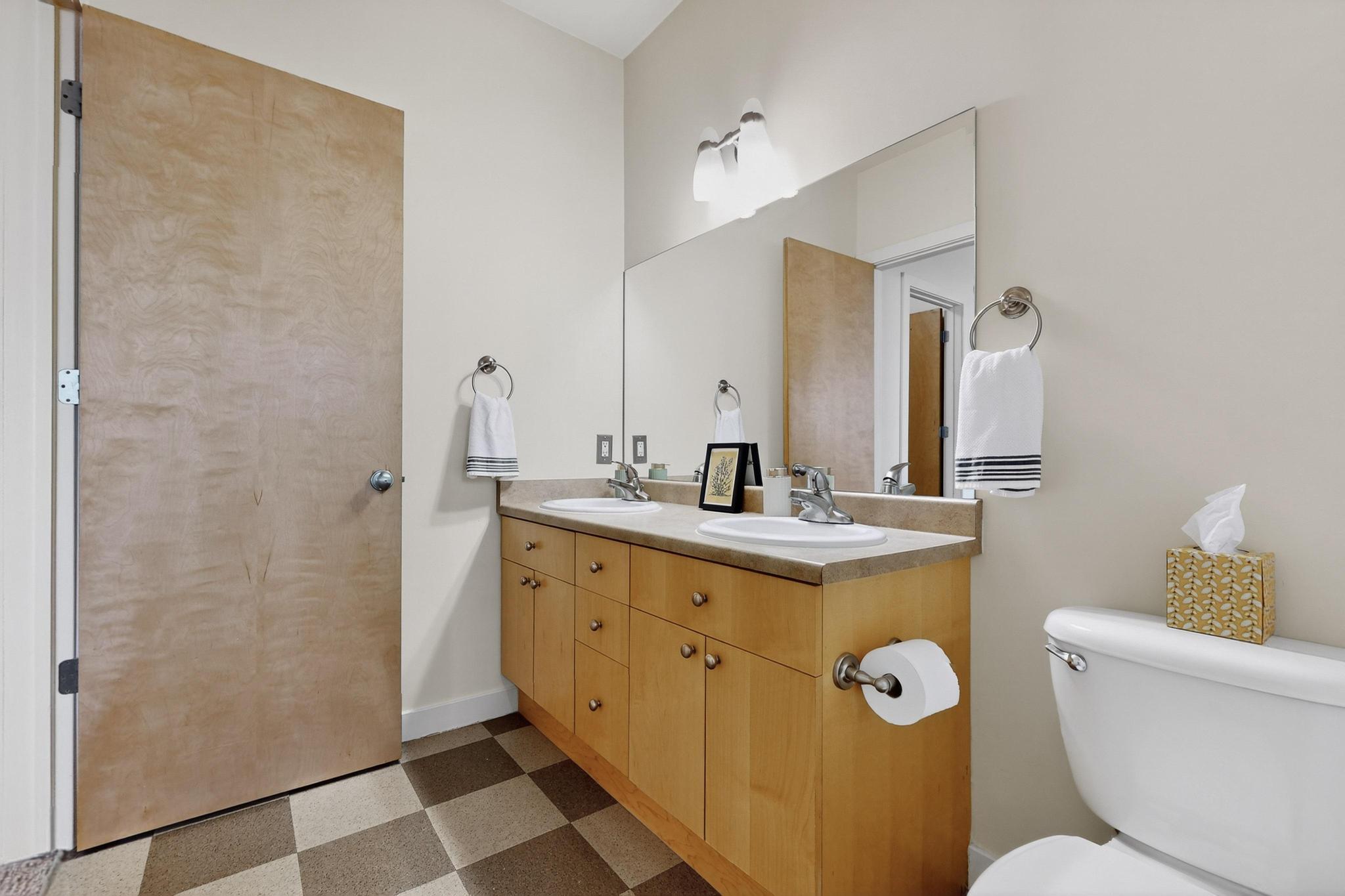 308 Bel Vedere Lane NE