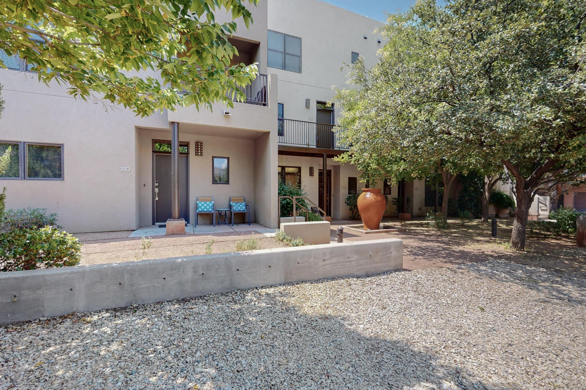 308 Bel Vedere Lane NE