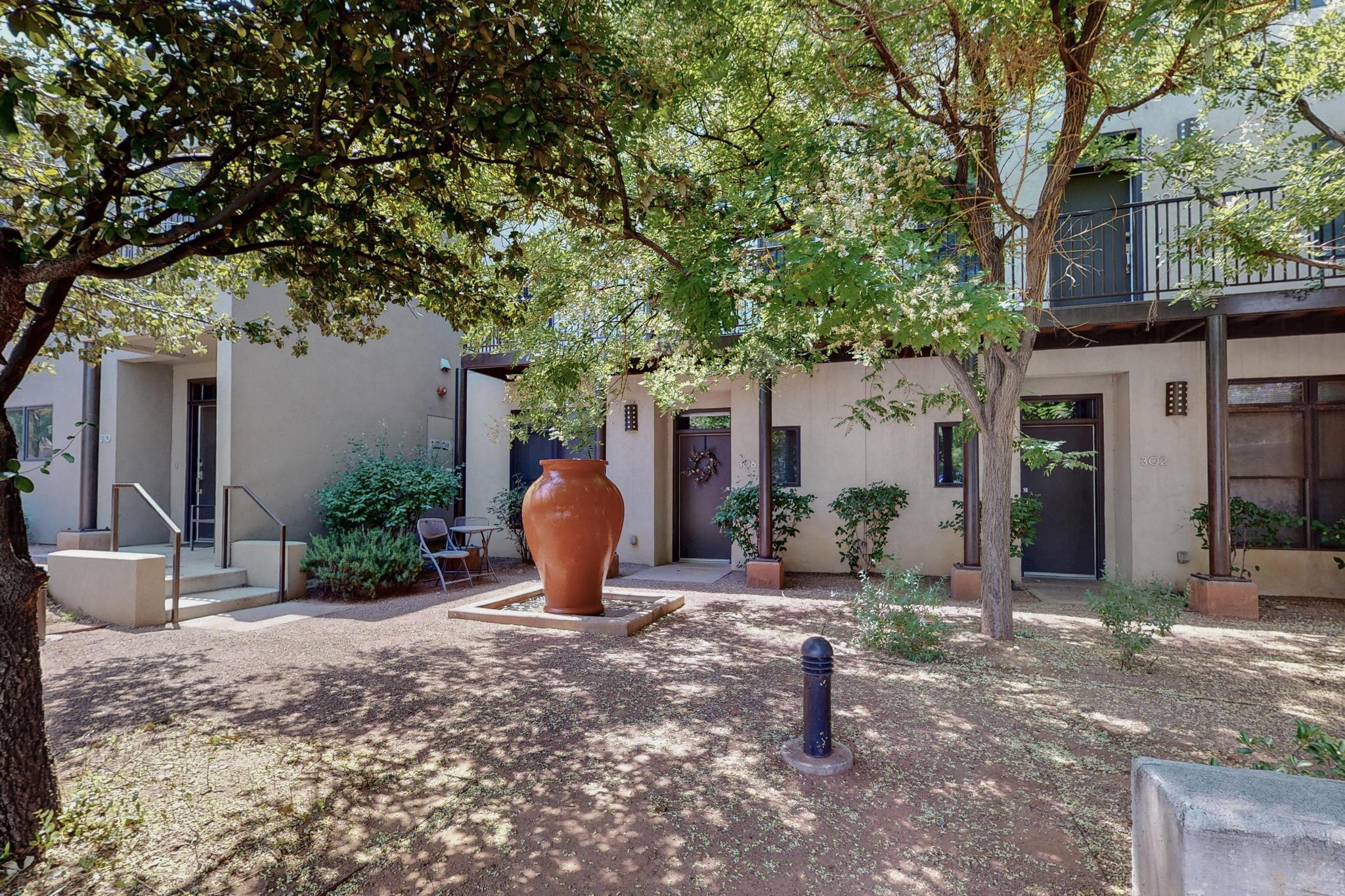 308 Bel Vedere Lane NE