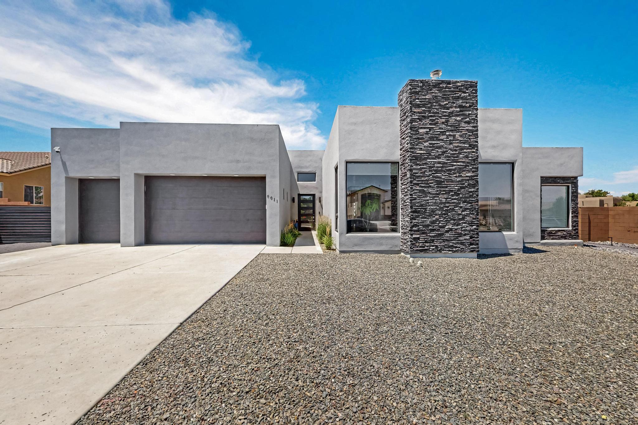 8011 CANONCITO Drive
