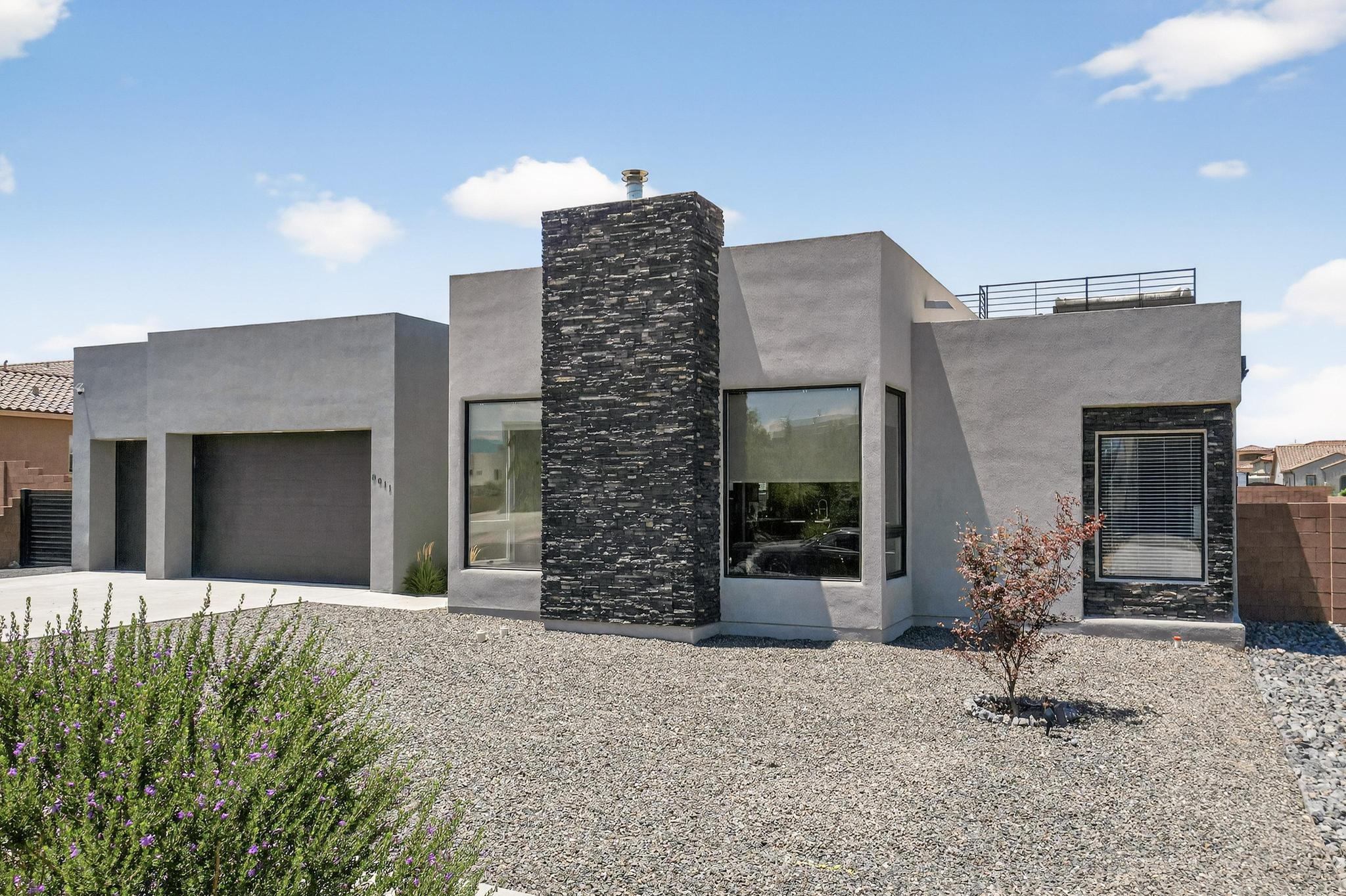 8011 CANONCITO Drive