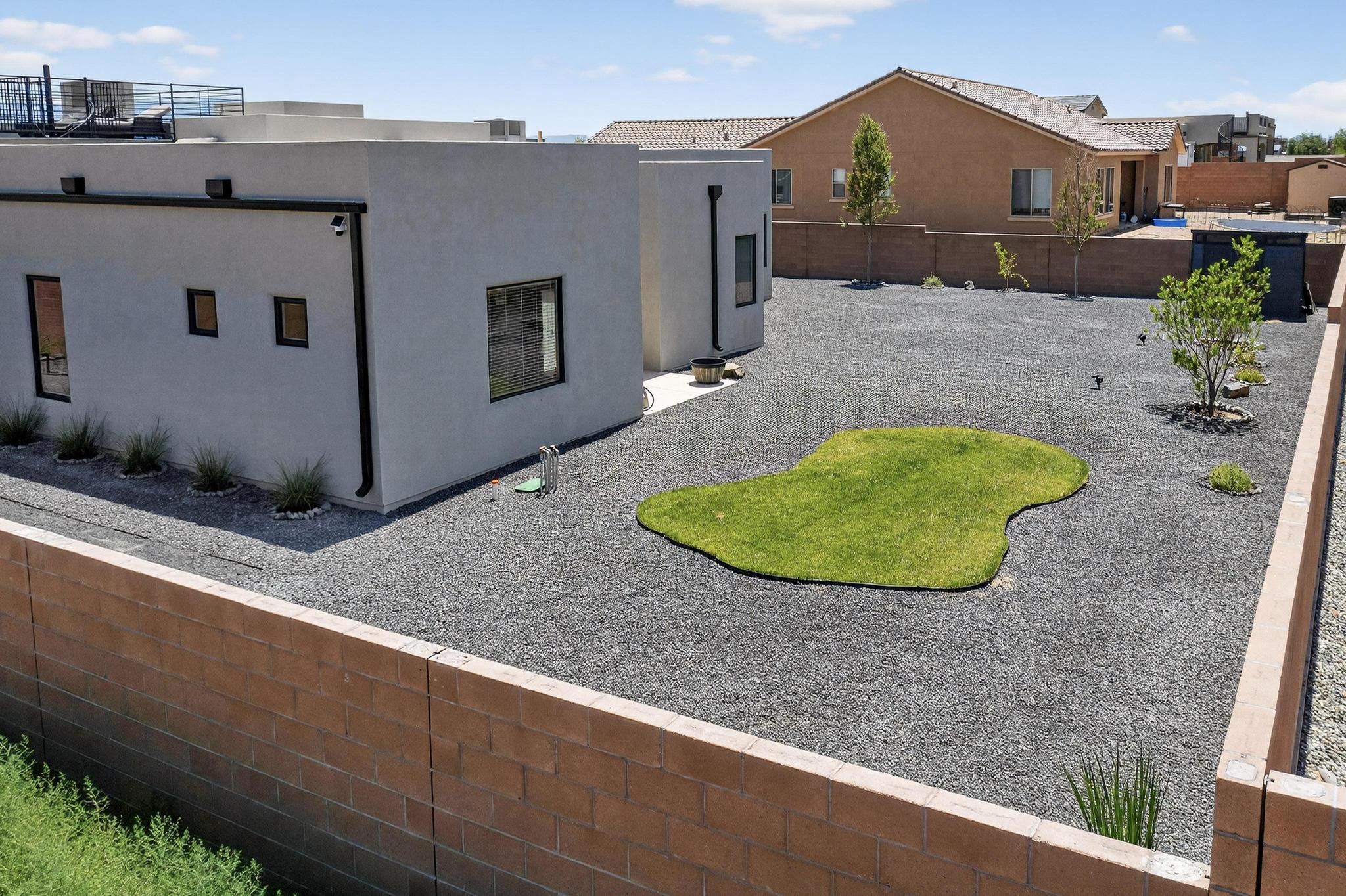 8011 CANONCITO Drive