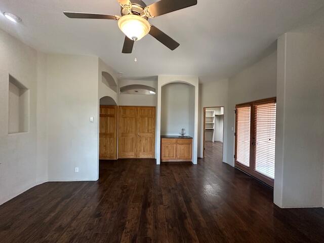 3220 GREYSTONE Court SE