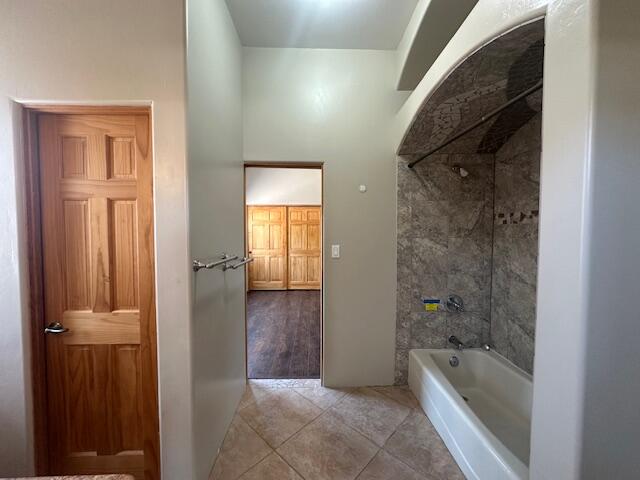 3220 GREYSTONE Court SE