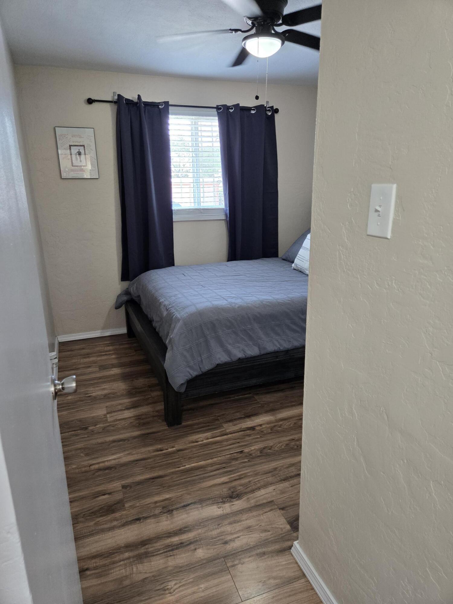 610 ESPANOLA Street NE