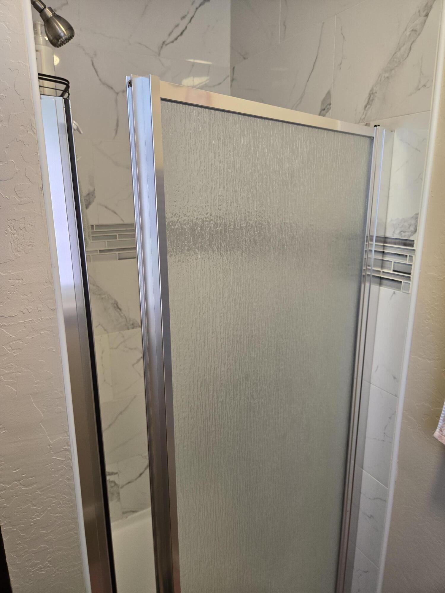 610 ESPANOLA Street NE