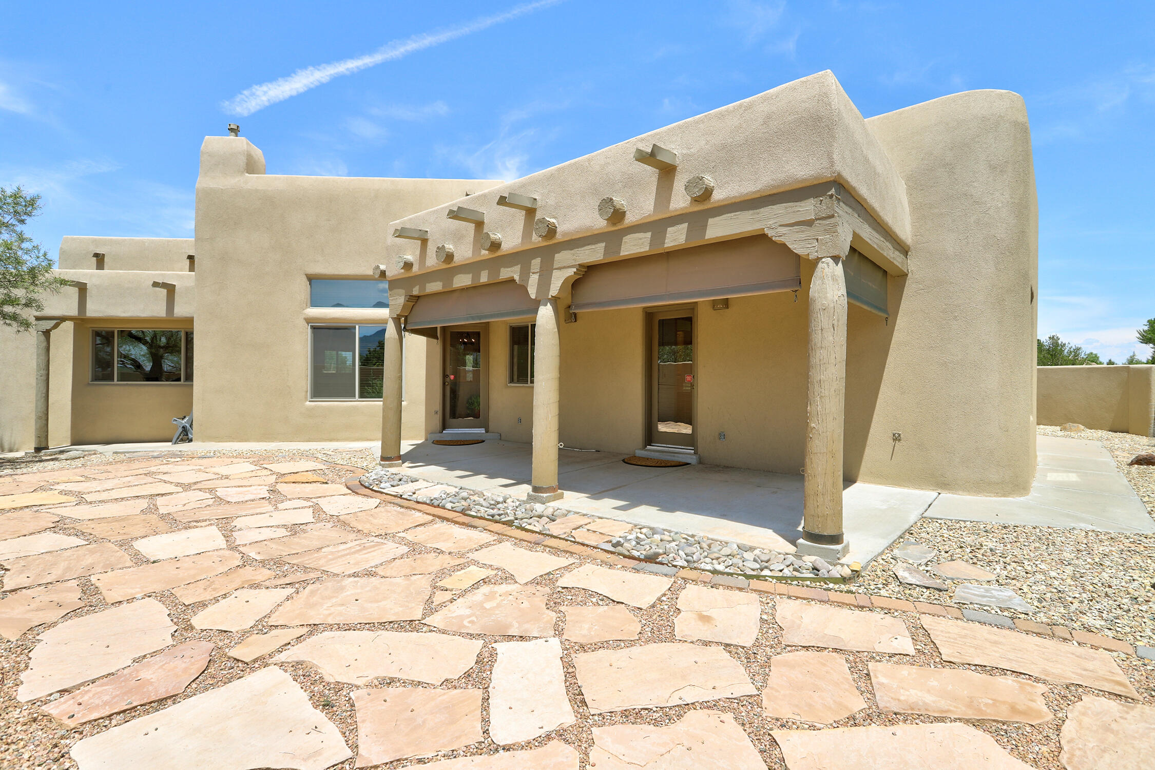 44 Roadrunner Trail