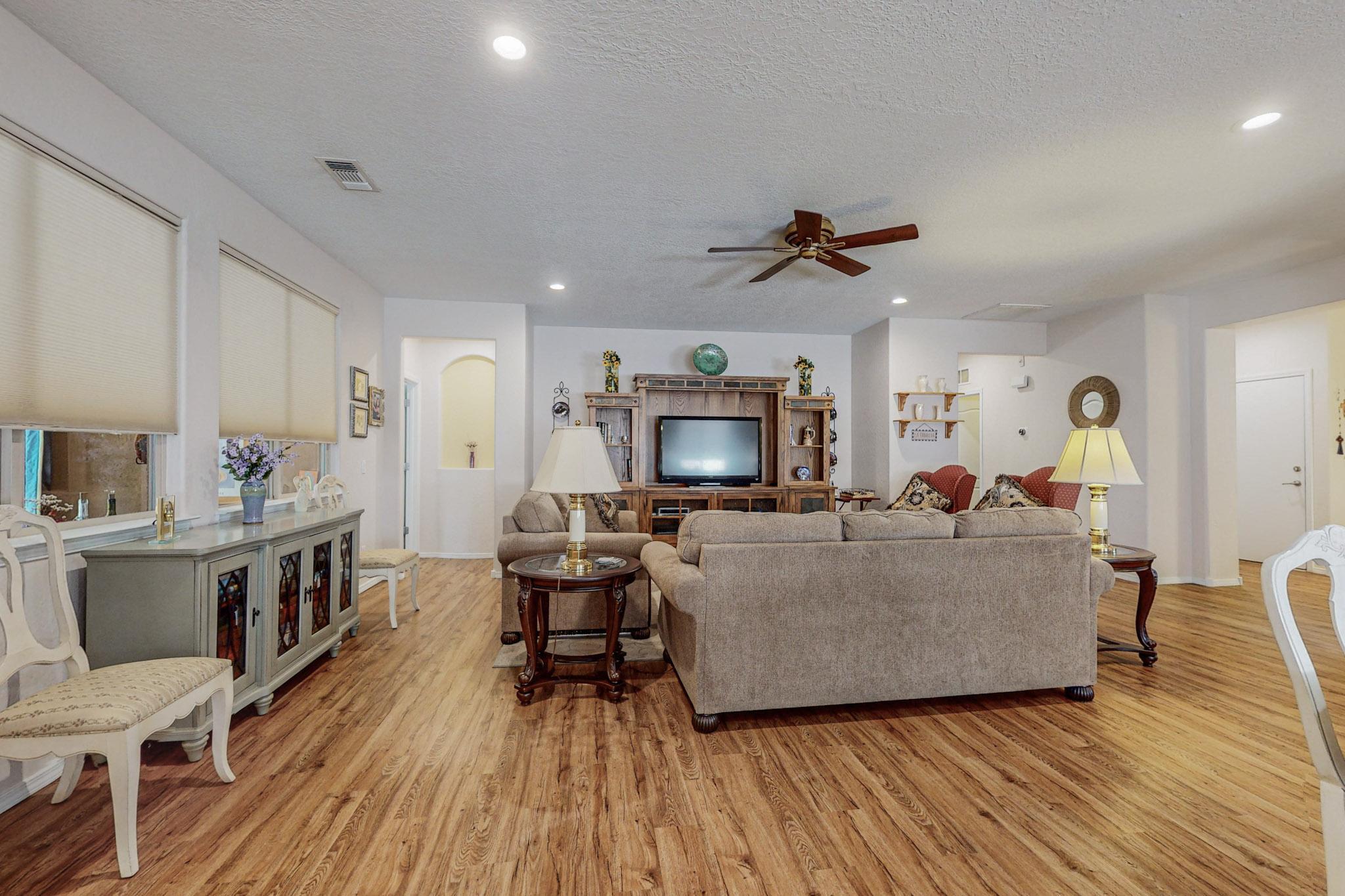 978 PRAIRIE ZINNIA Drive