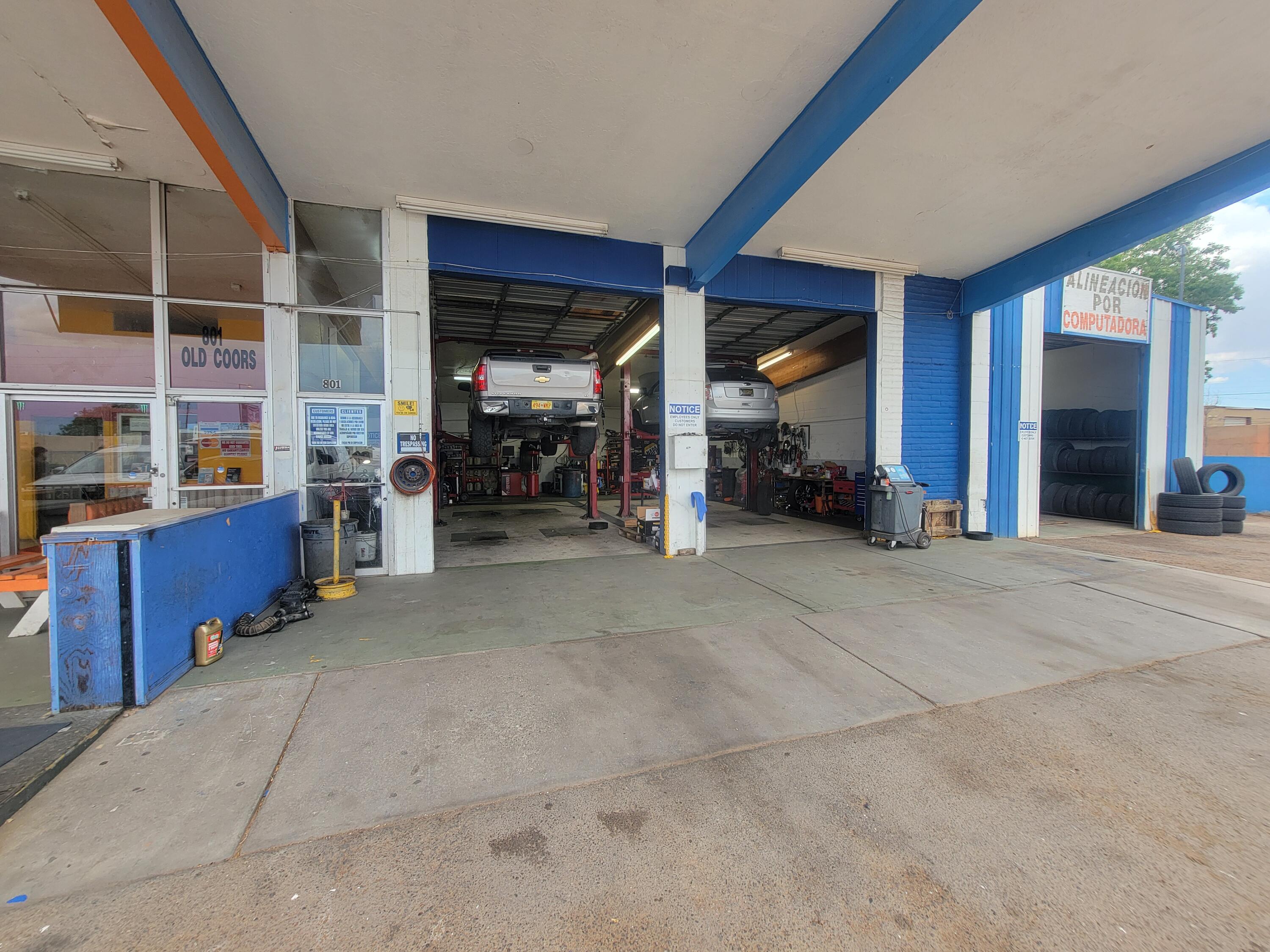 801 Old Coors Dr Drive SW