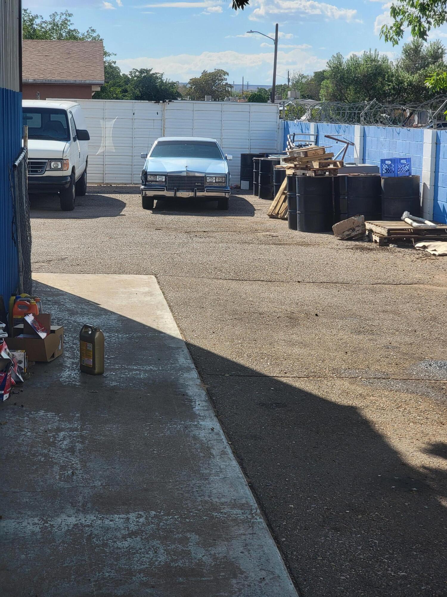 801 Old Coors Dr Drive SW