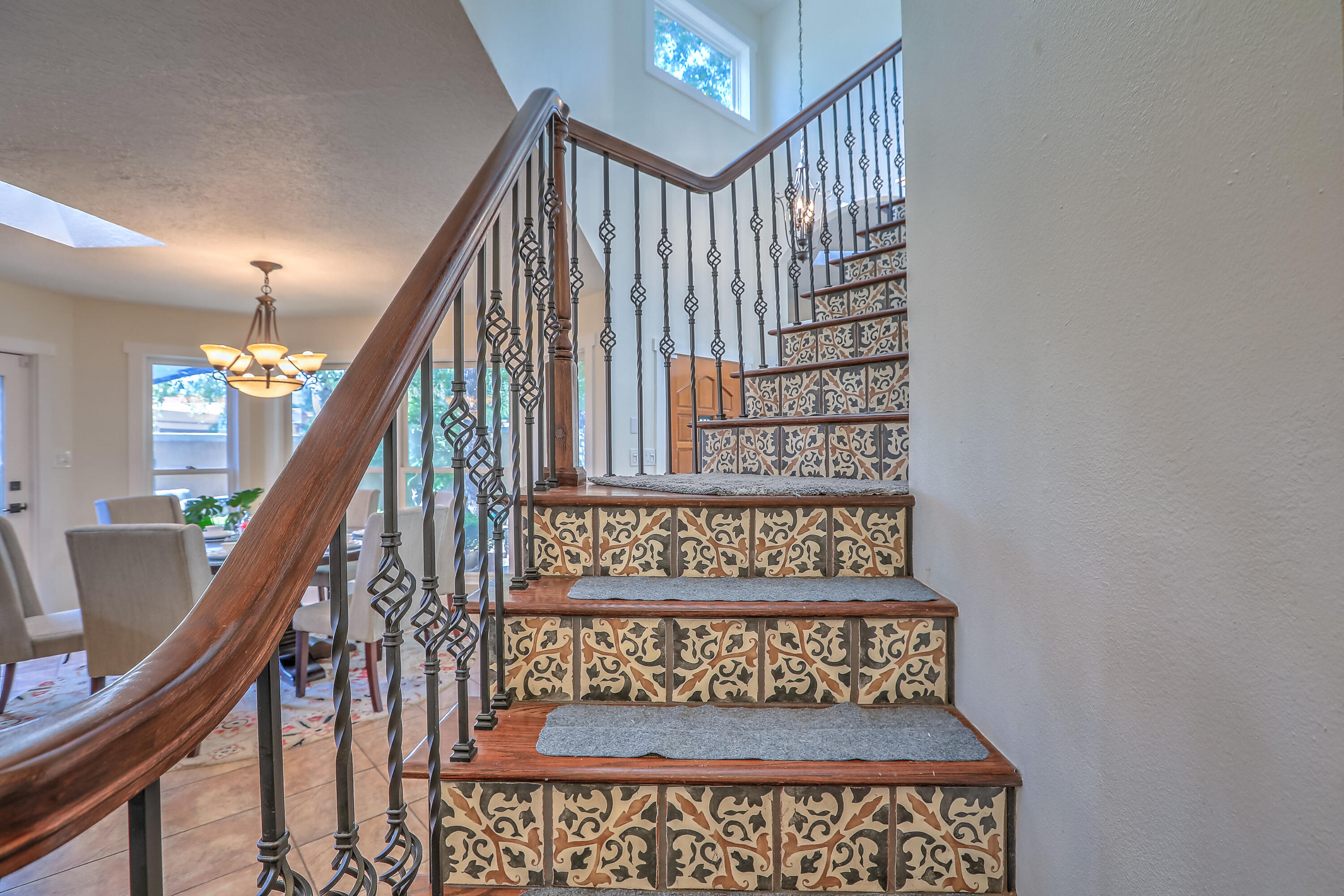 9600 MERION Circle NE