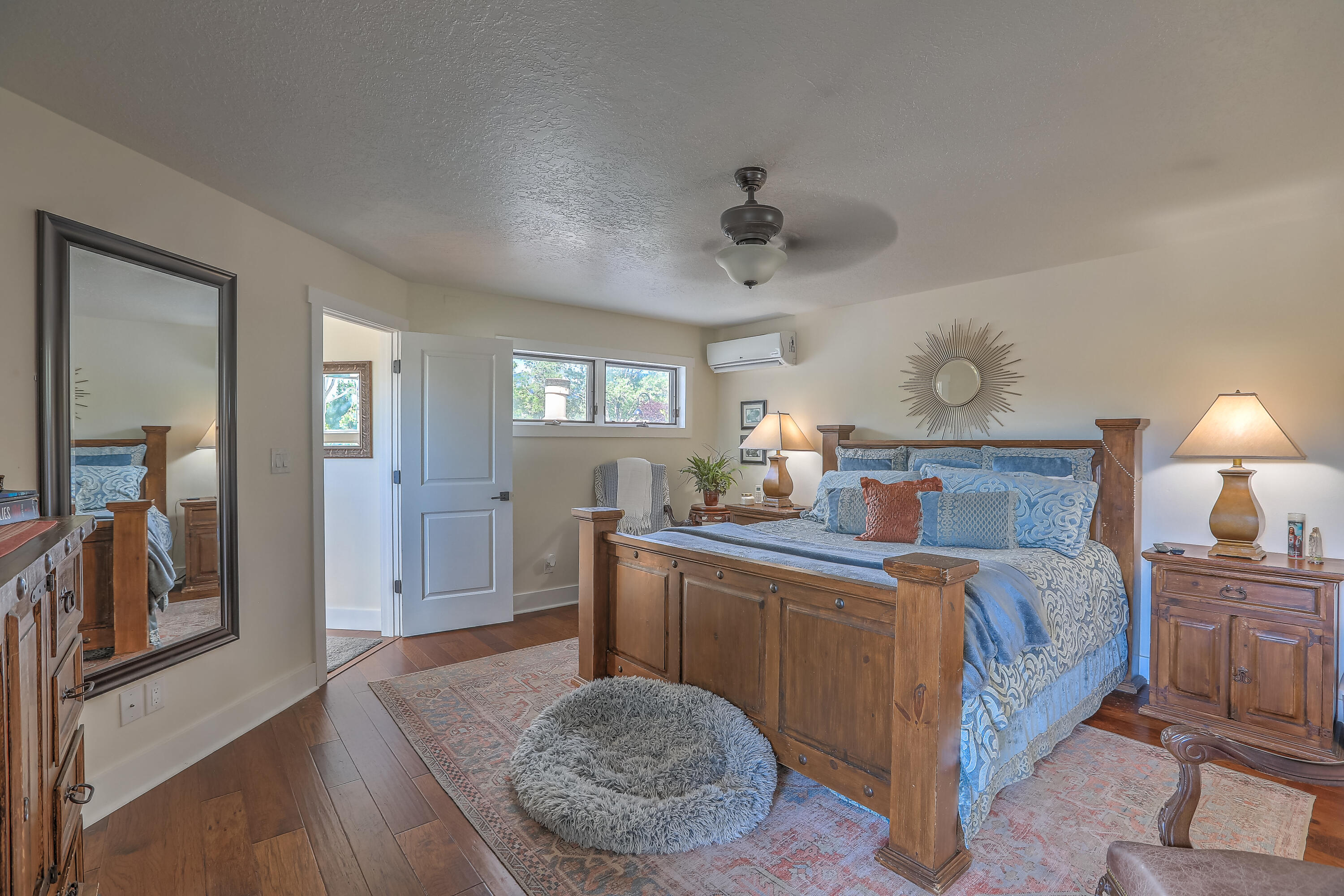 9600 MERION Circle NE