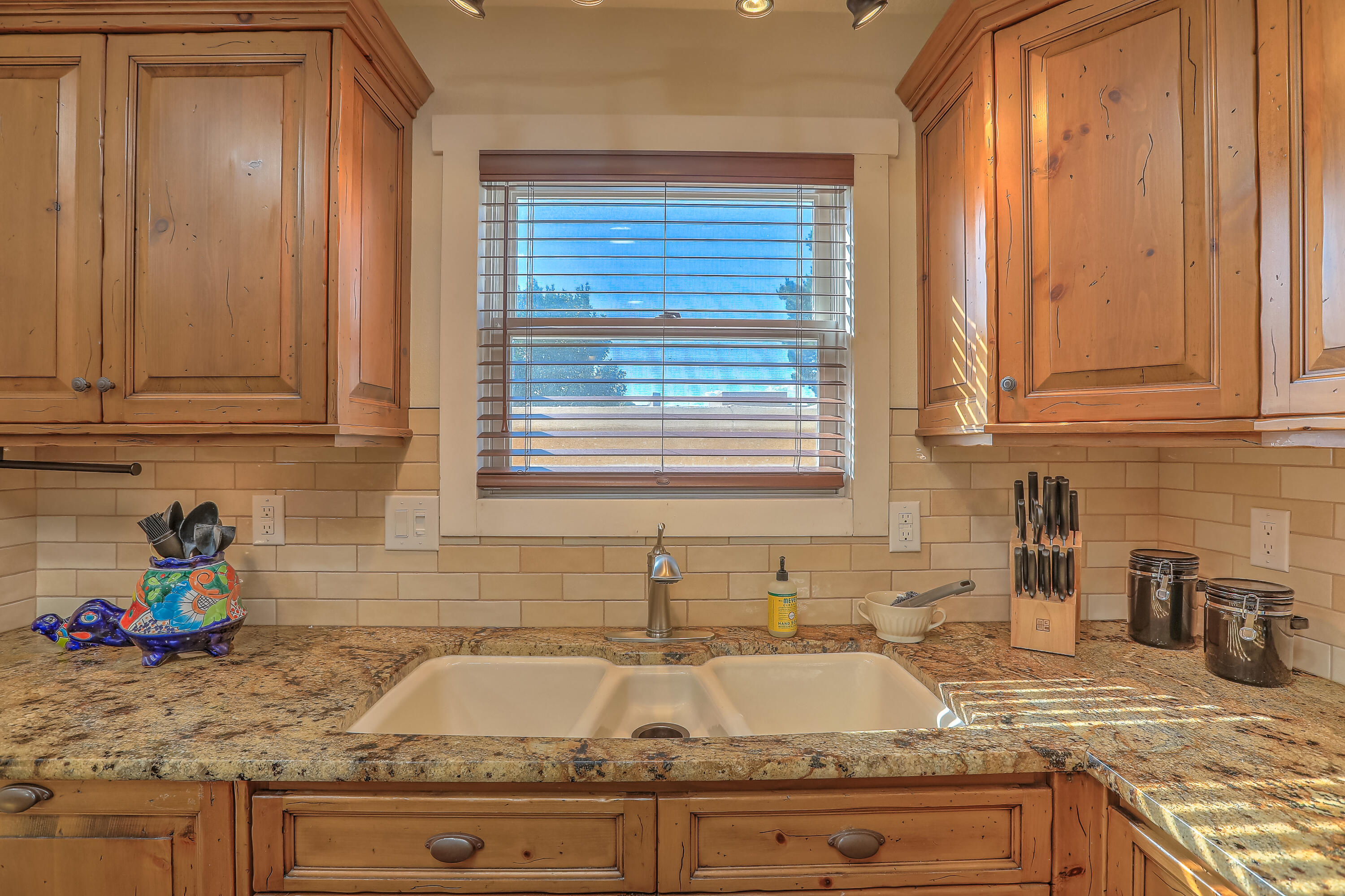 9600 MERION Circle NE