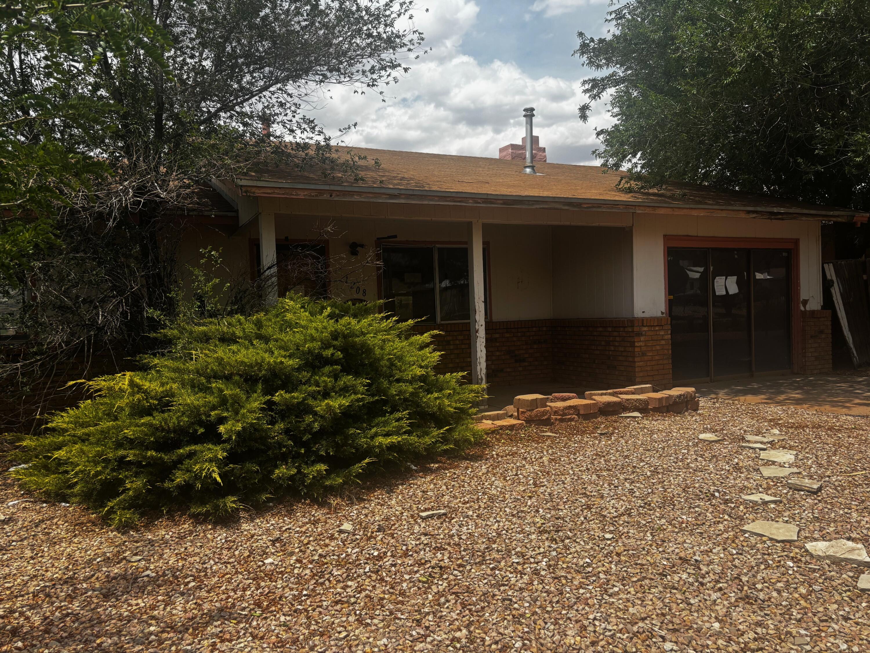 1208 Franciscan Avenue