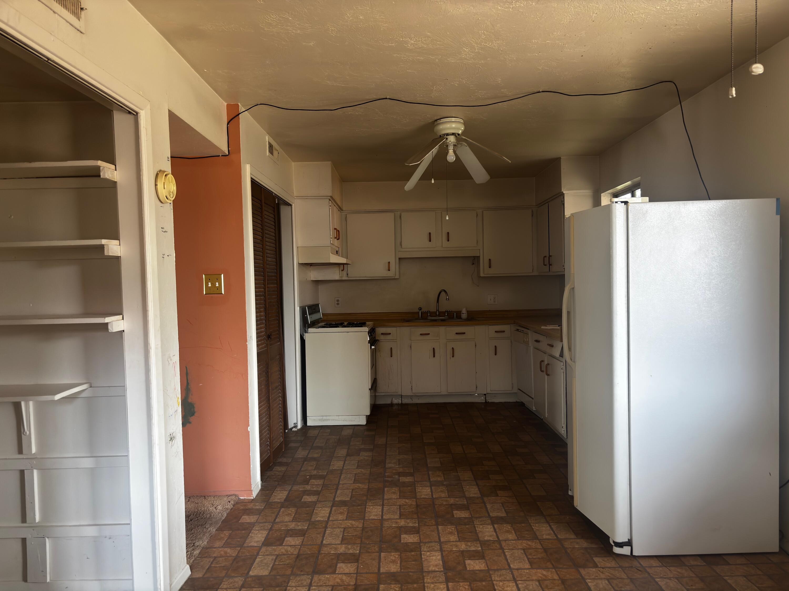 1208 Franciscan Avenue