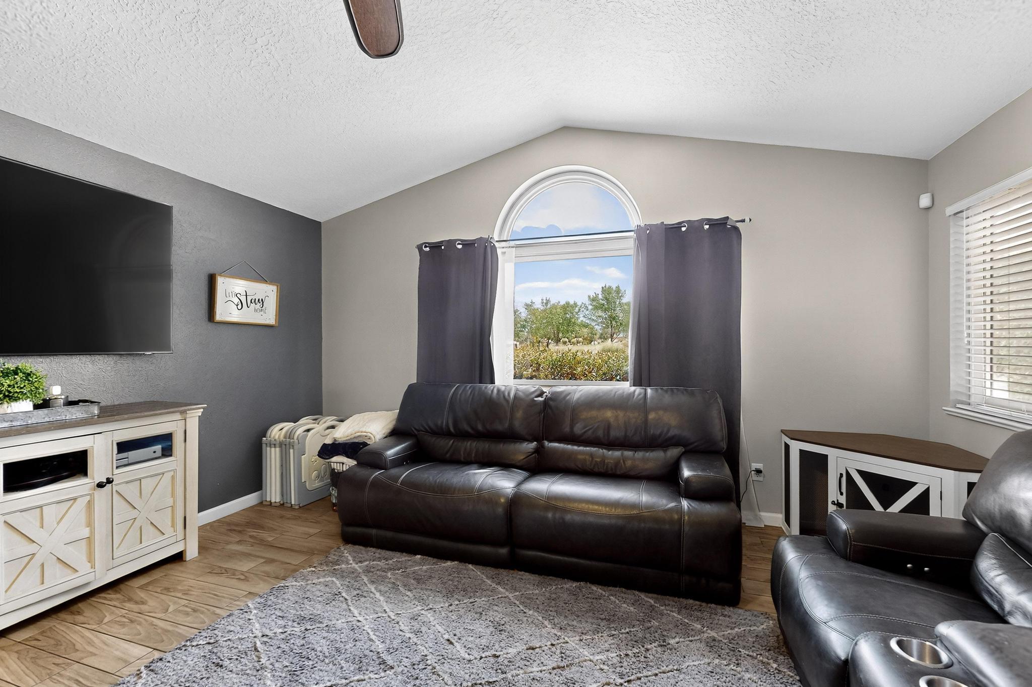 81 PARKSIDE Road SE