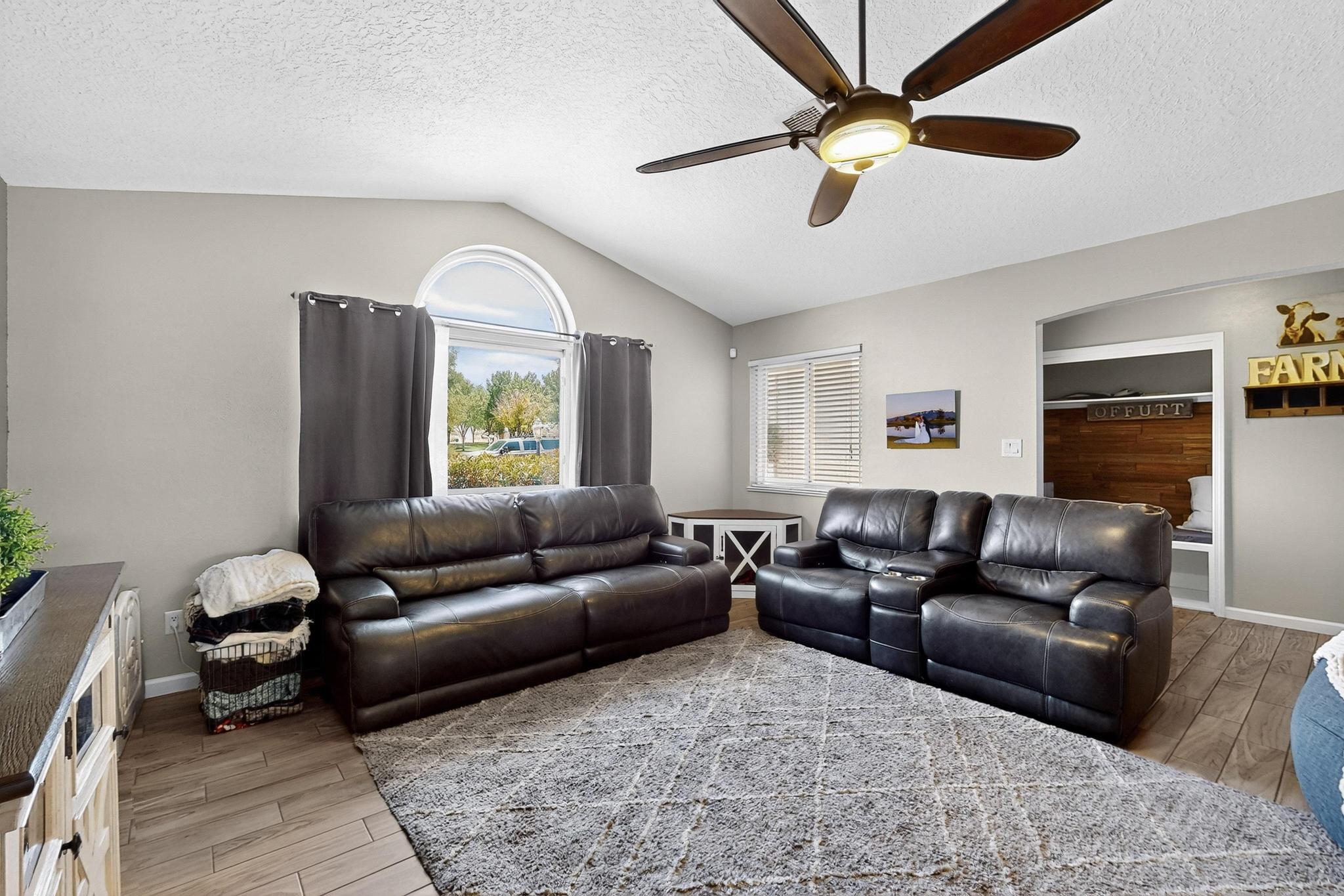 81 PARKSIDE Road SE