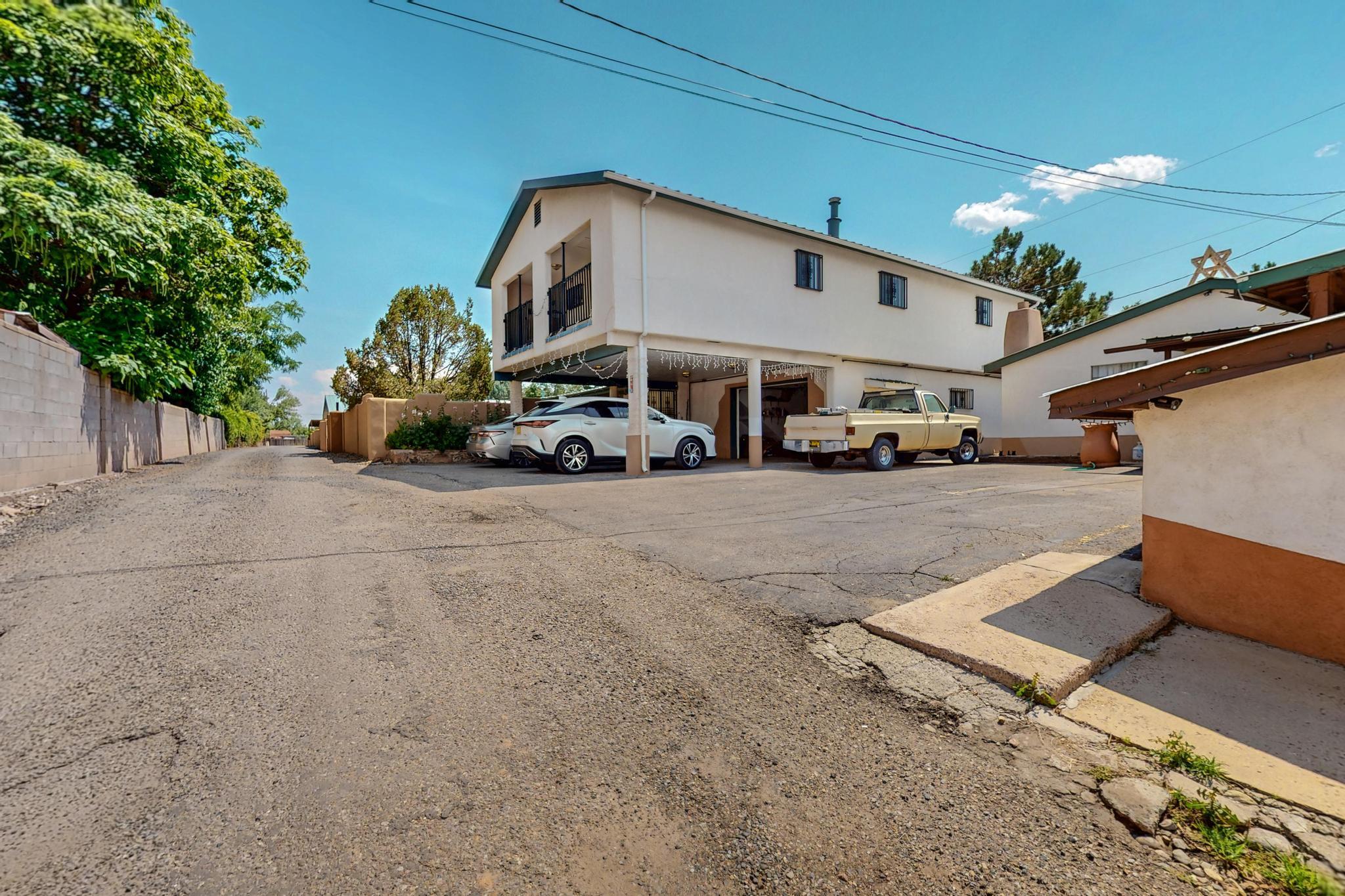 2374 CAMINO MELITON