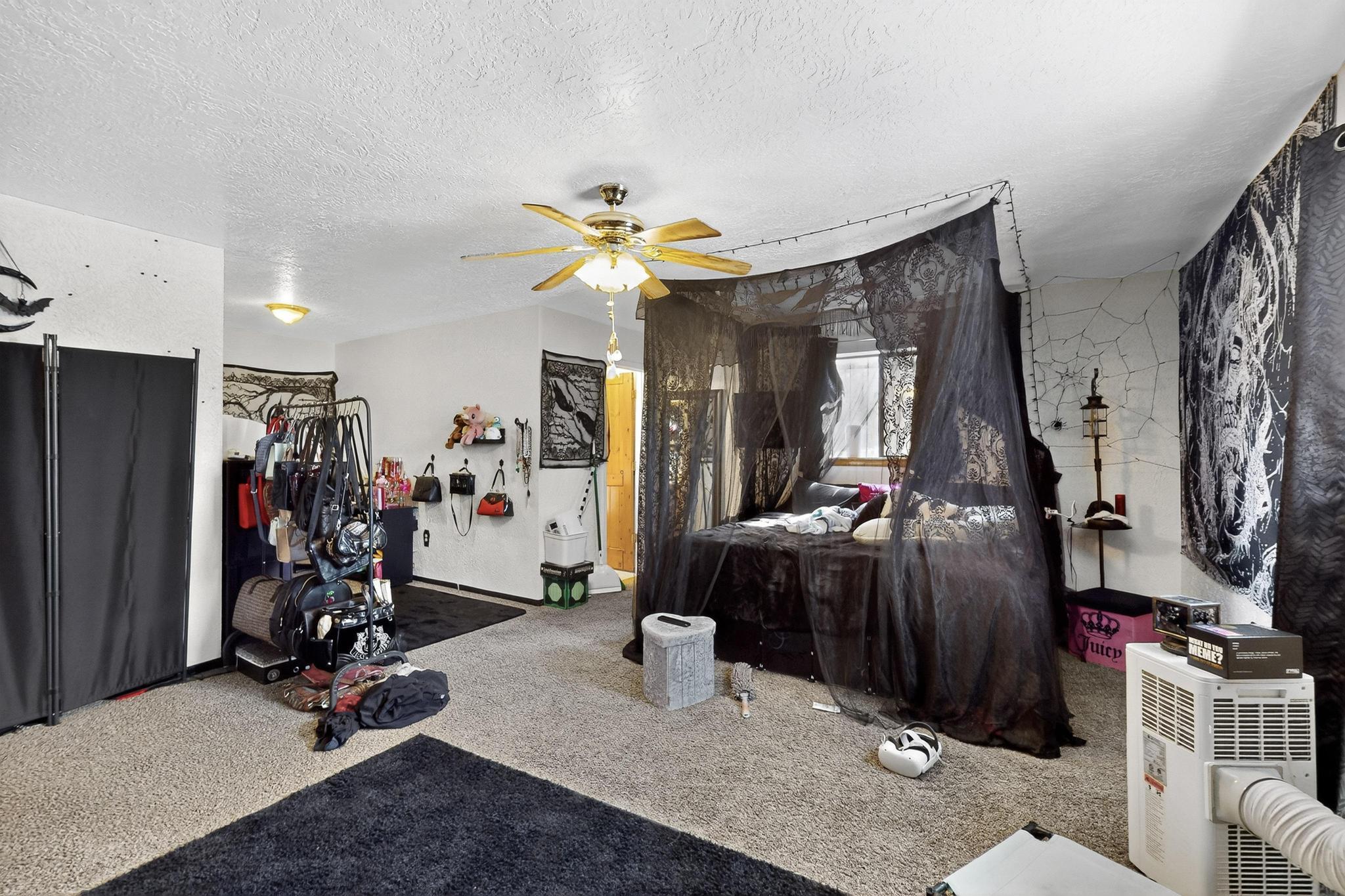 2374 CAMINO MELITON