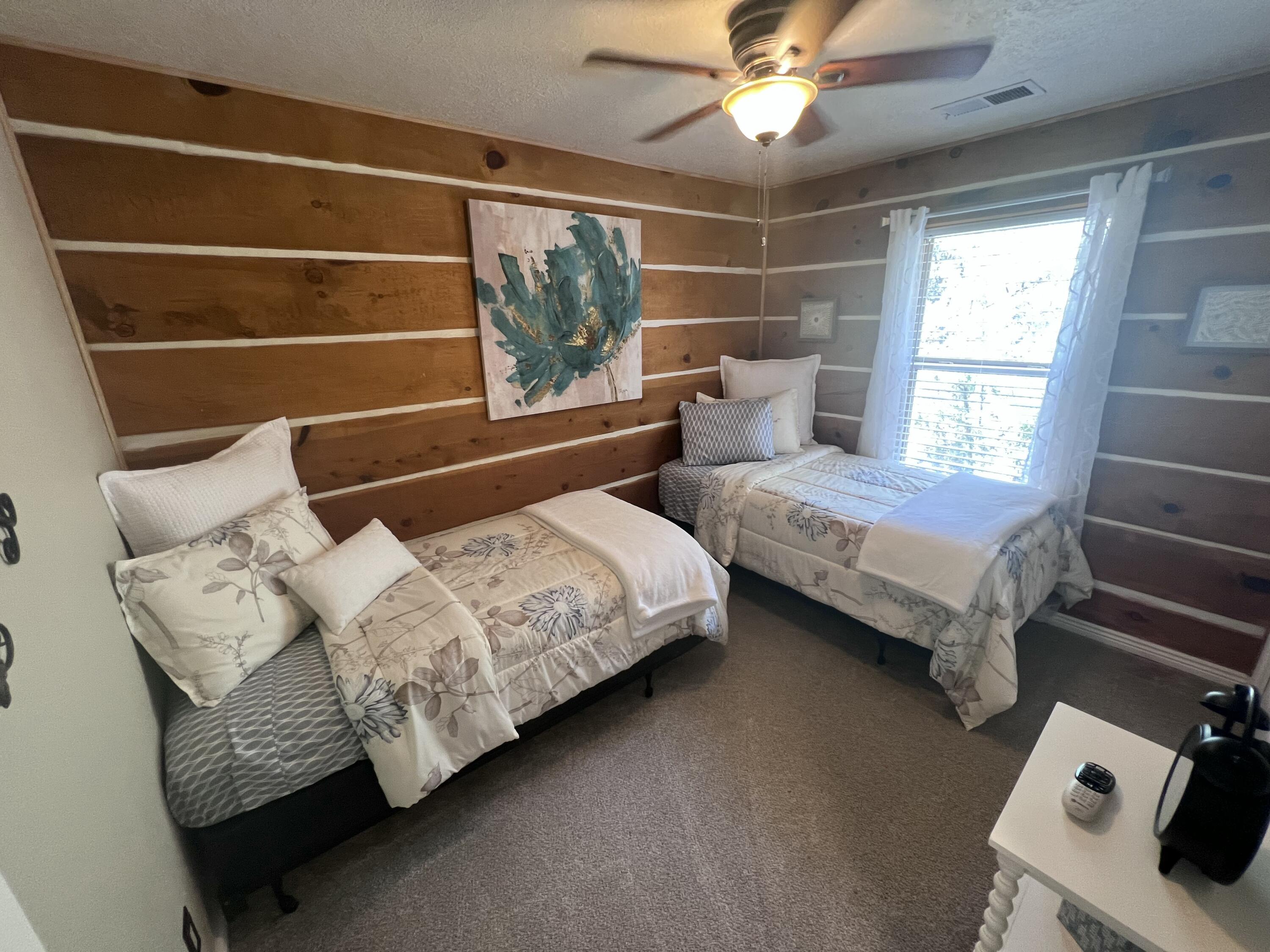 1691 PONDEROSA Drive