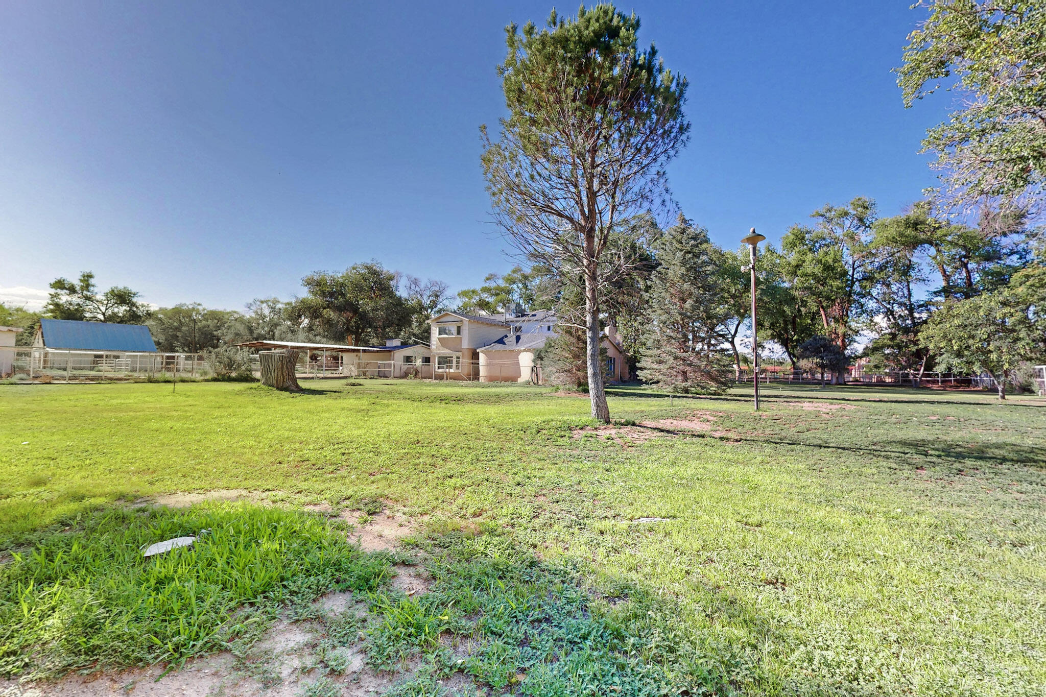 900 WESTGATE Lane NW