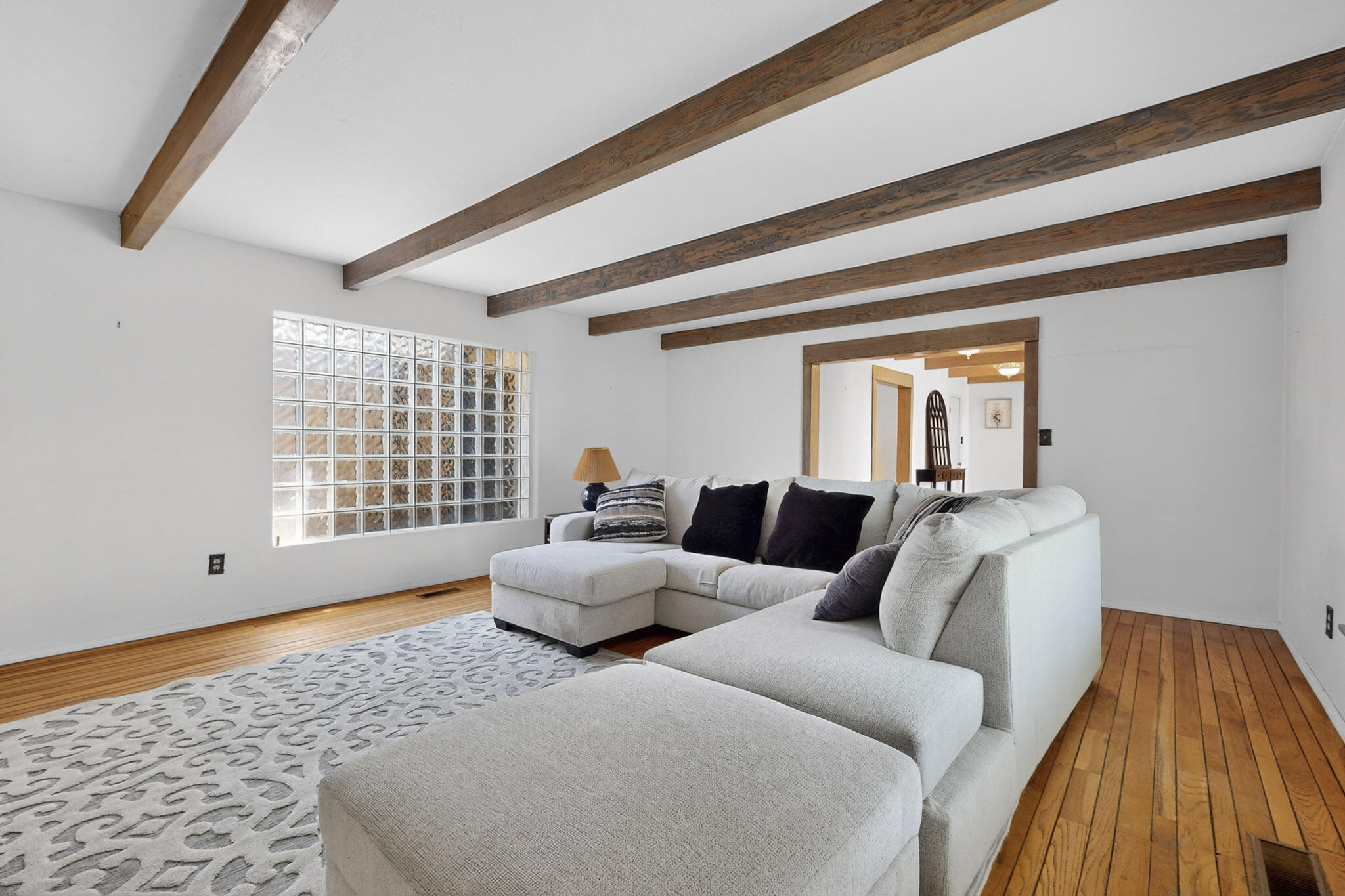 900 WESTGATE Lane NW