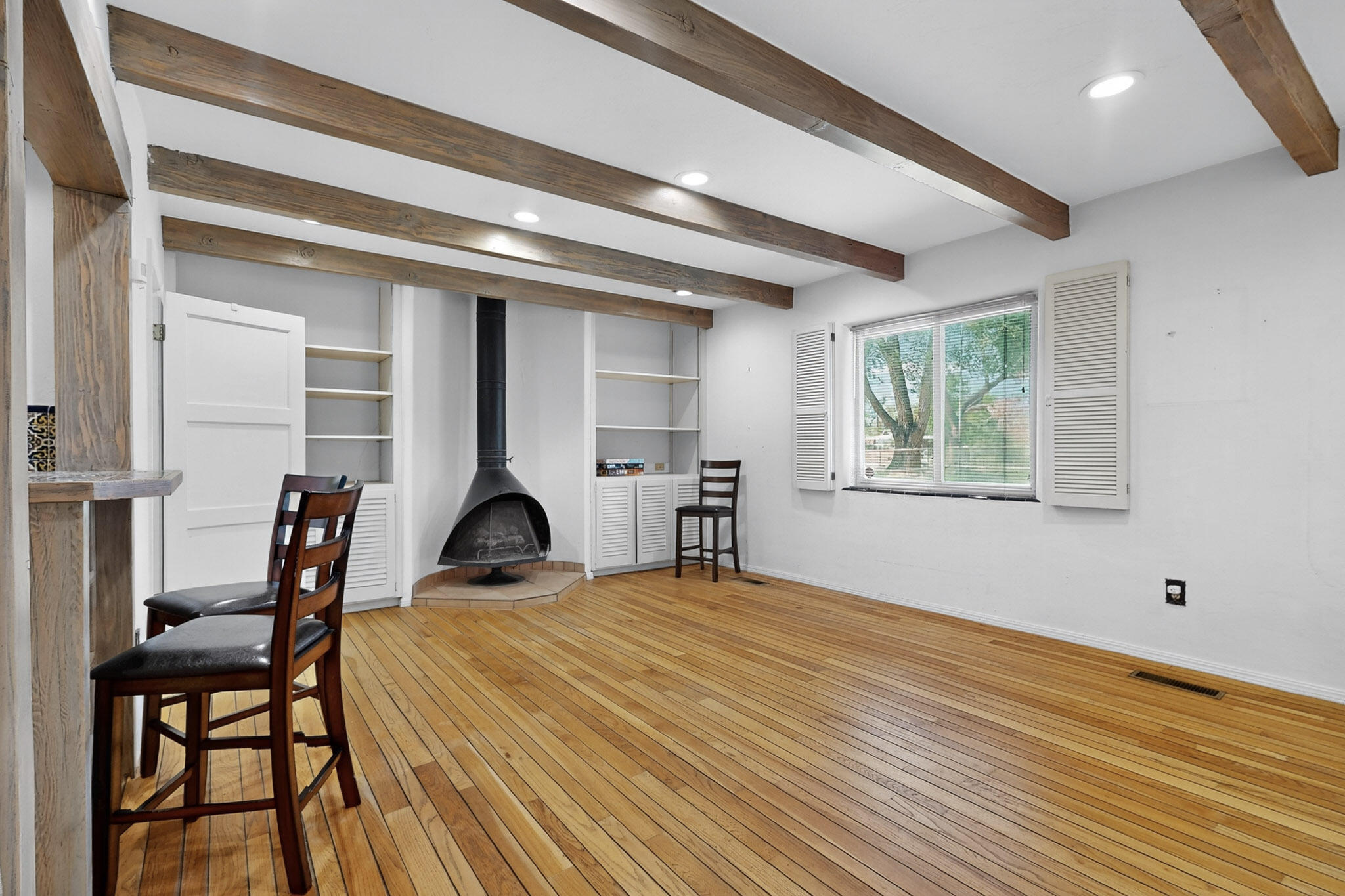 900 WESTGATE Lane NW