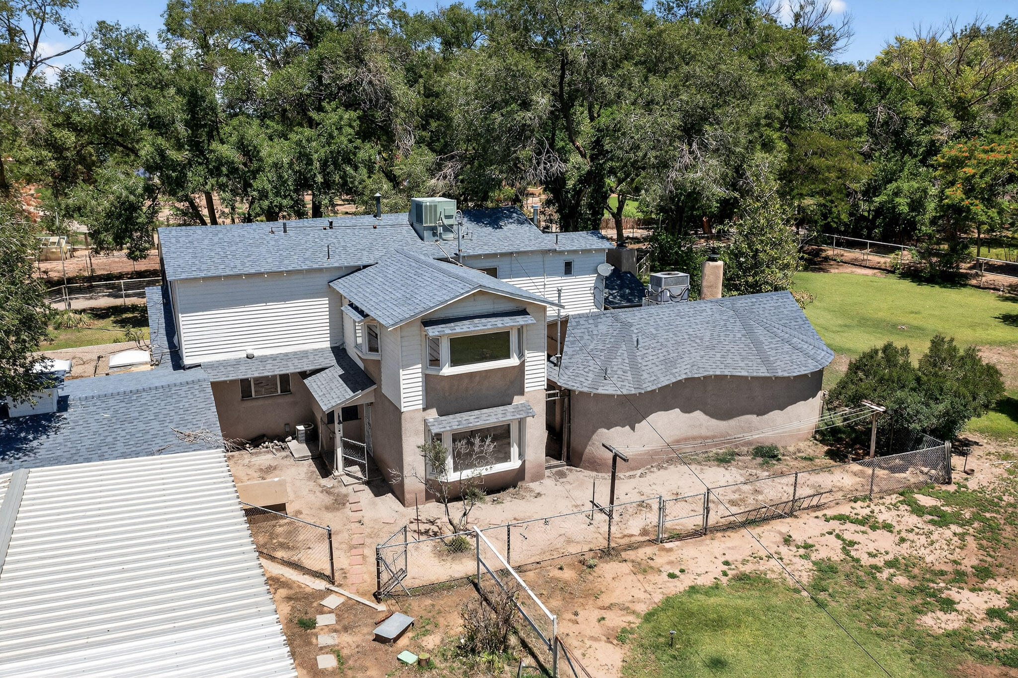 900 WESTGATE Lane NW