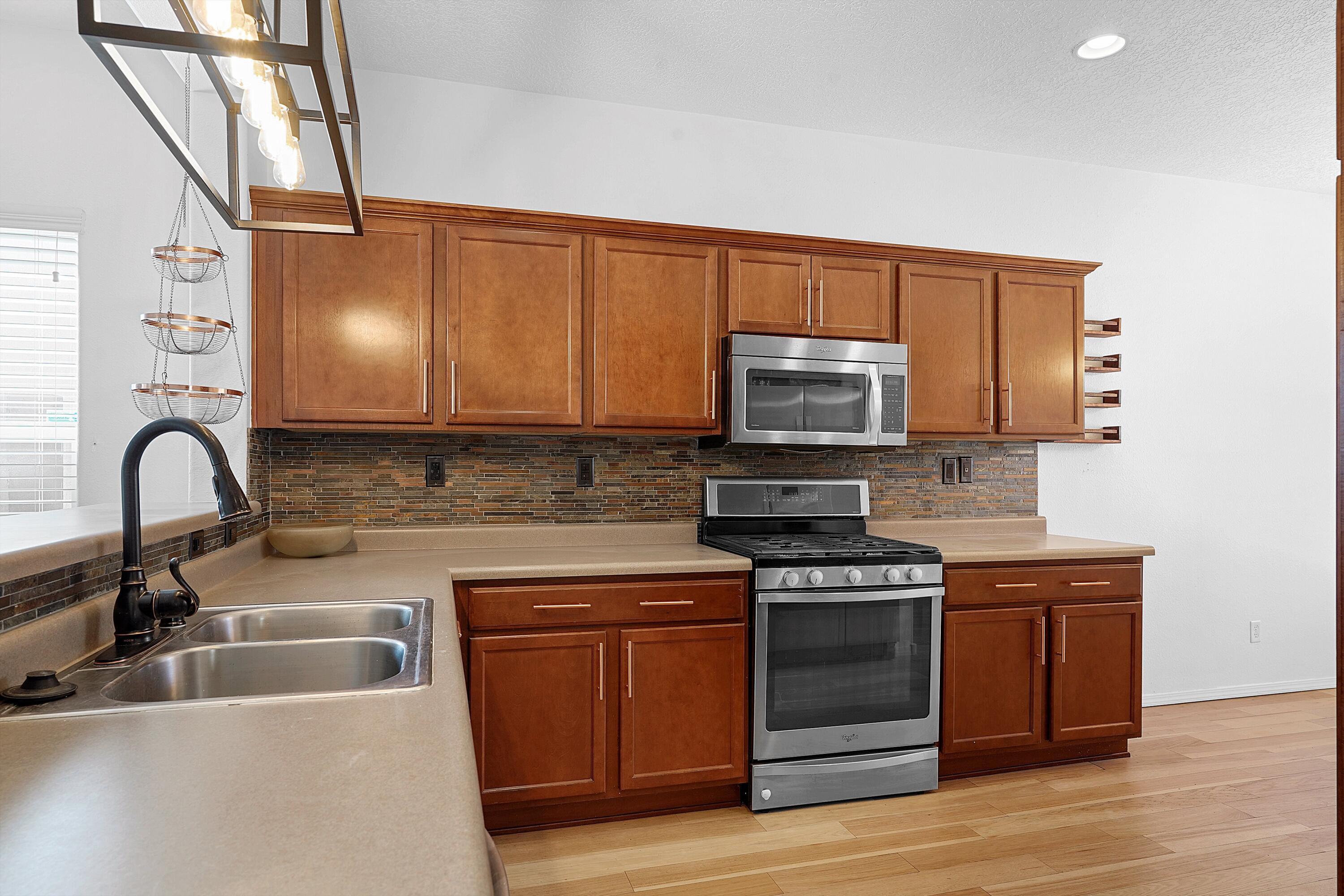 9628 IRON ROCK Drive NW