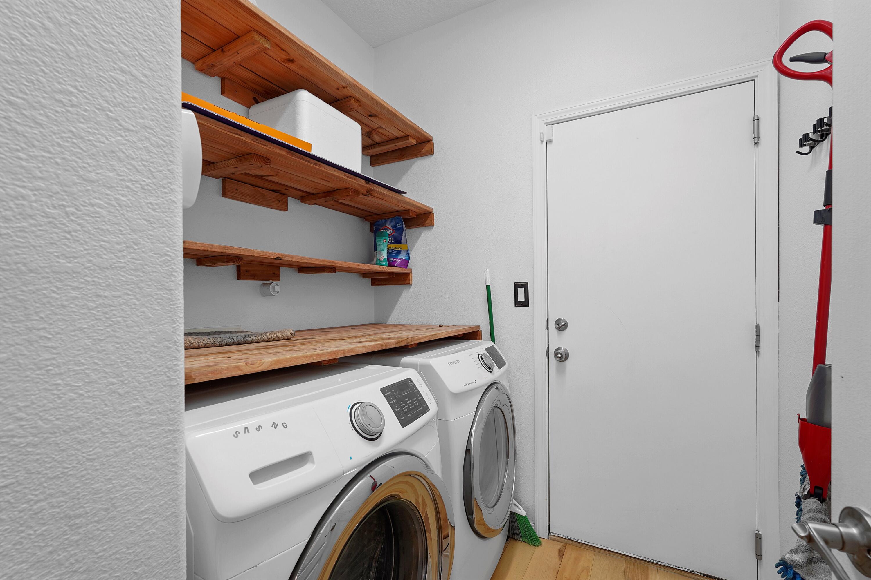 9628 IRON ROCK Drive NW