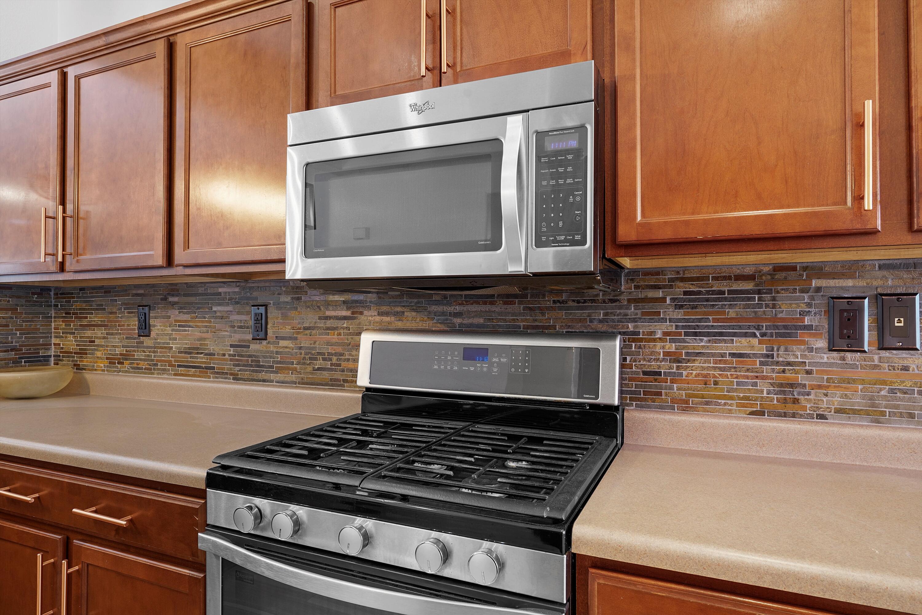 9628 IRON ROCK Drive NW