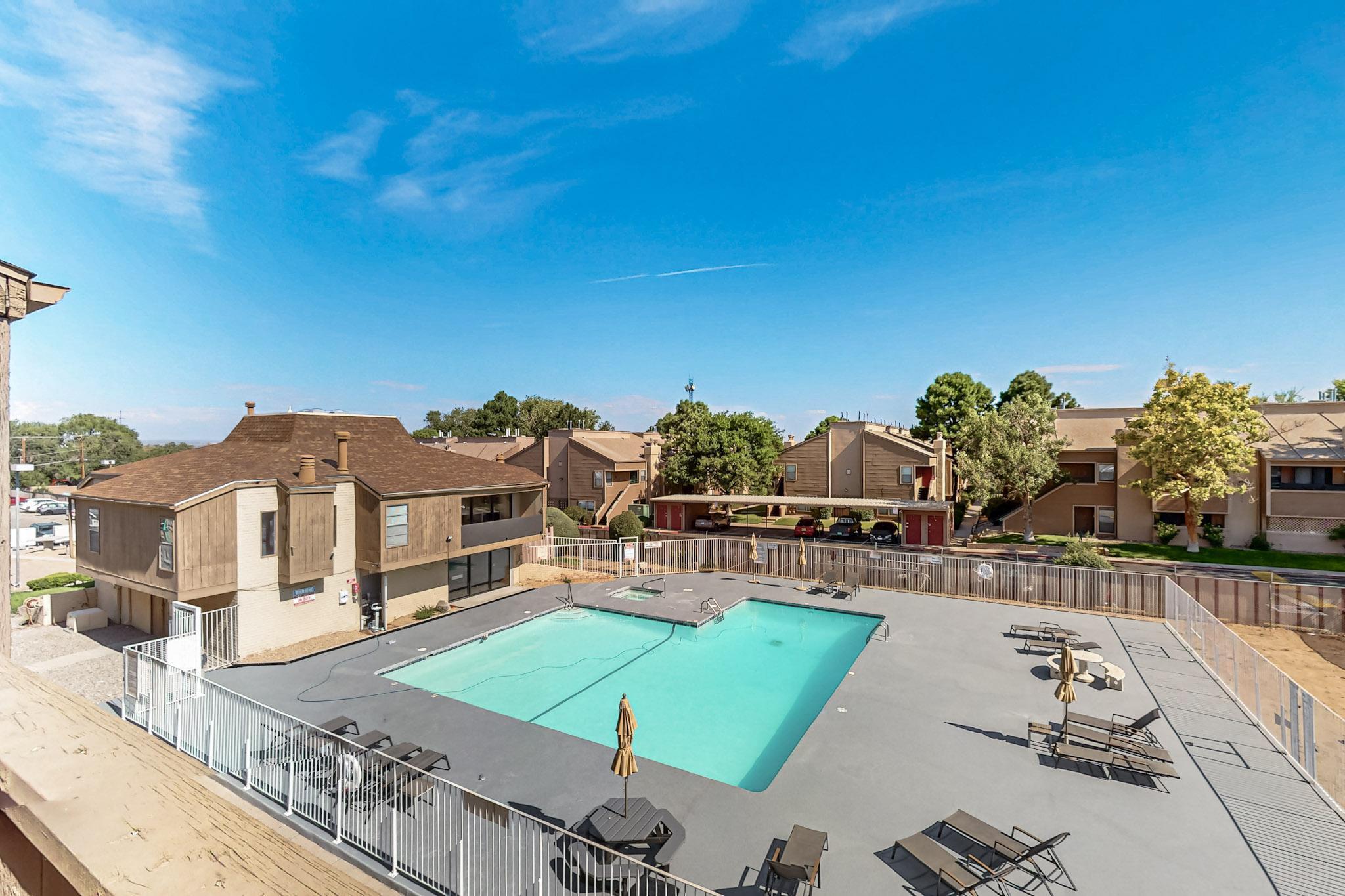 3847 Montgomery Boulevard NE 932