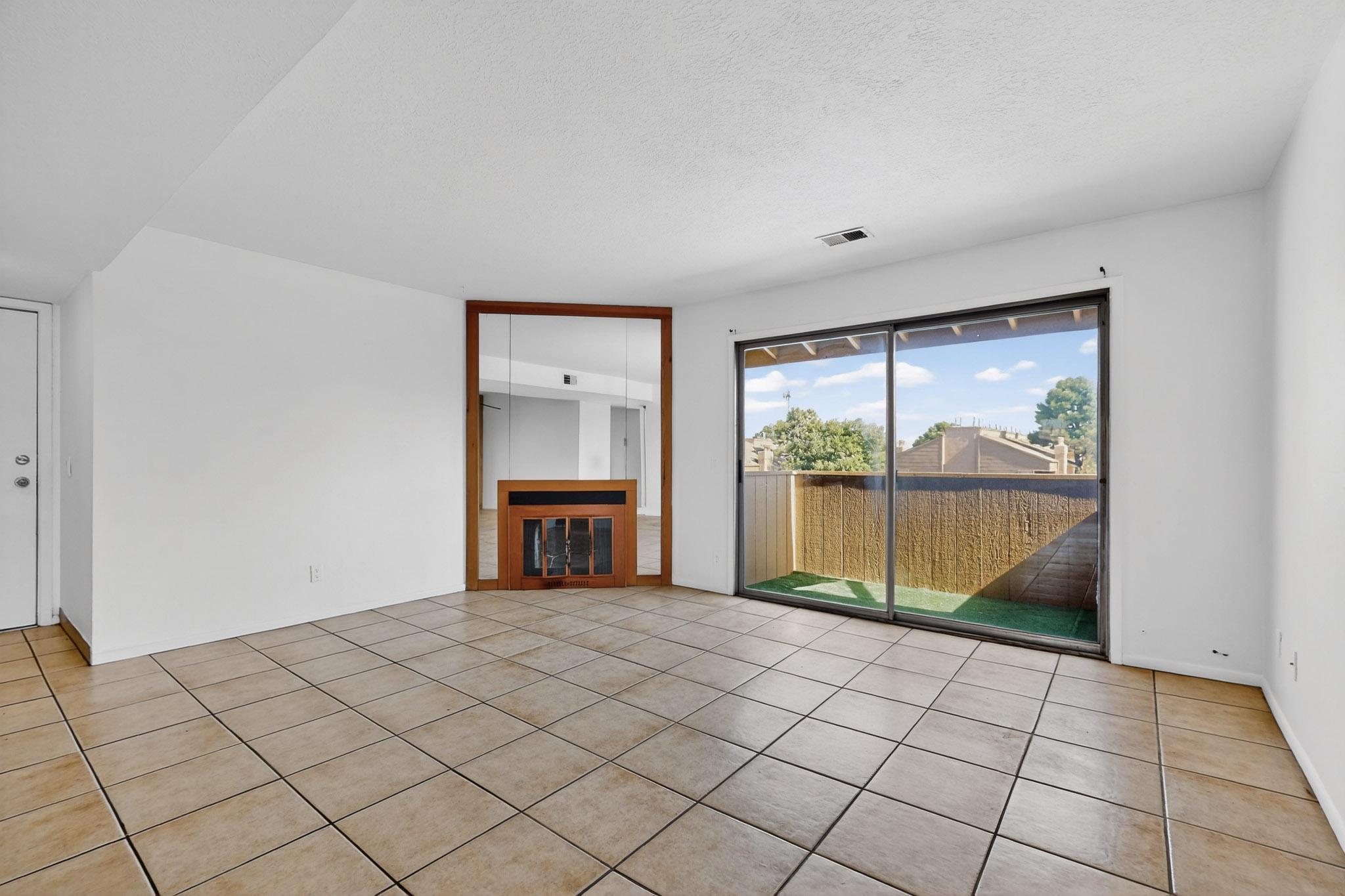 3847 Montgomery Boulevard NE 932