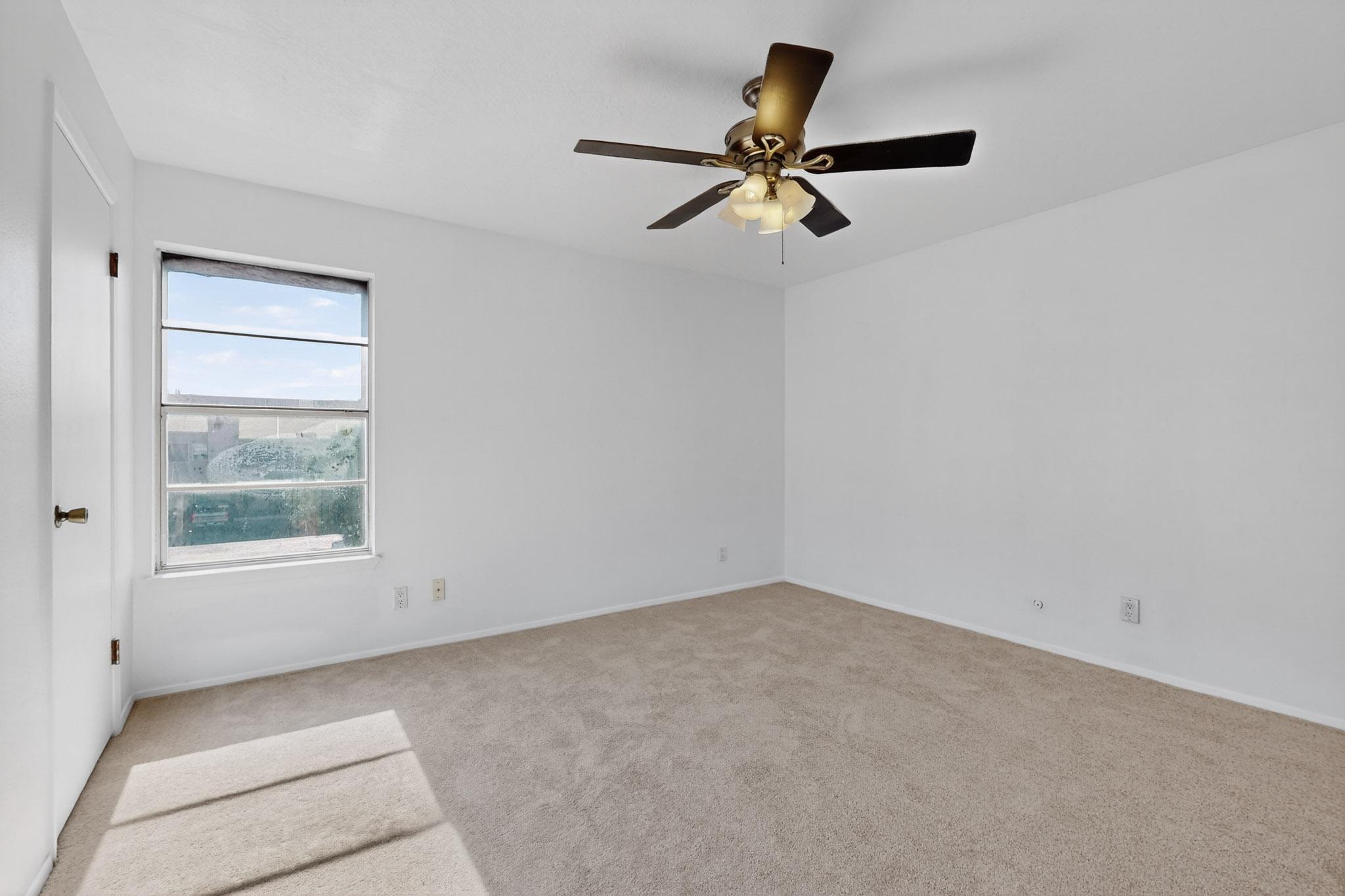 3847 Montgomery Boulevard NE 932
