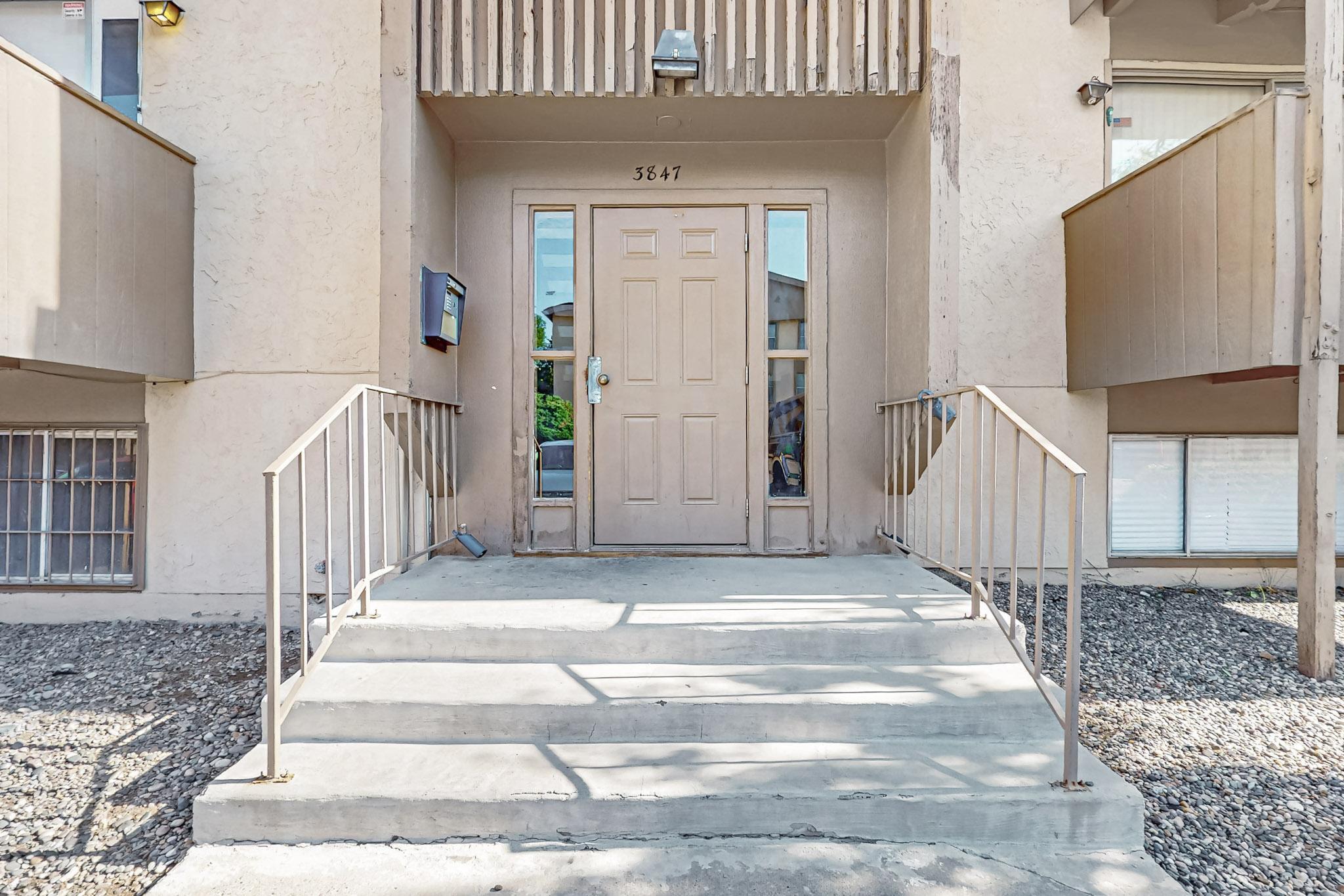 3847 Montgomery Boulevard NE 932
