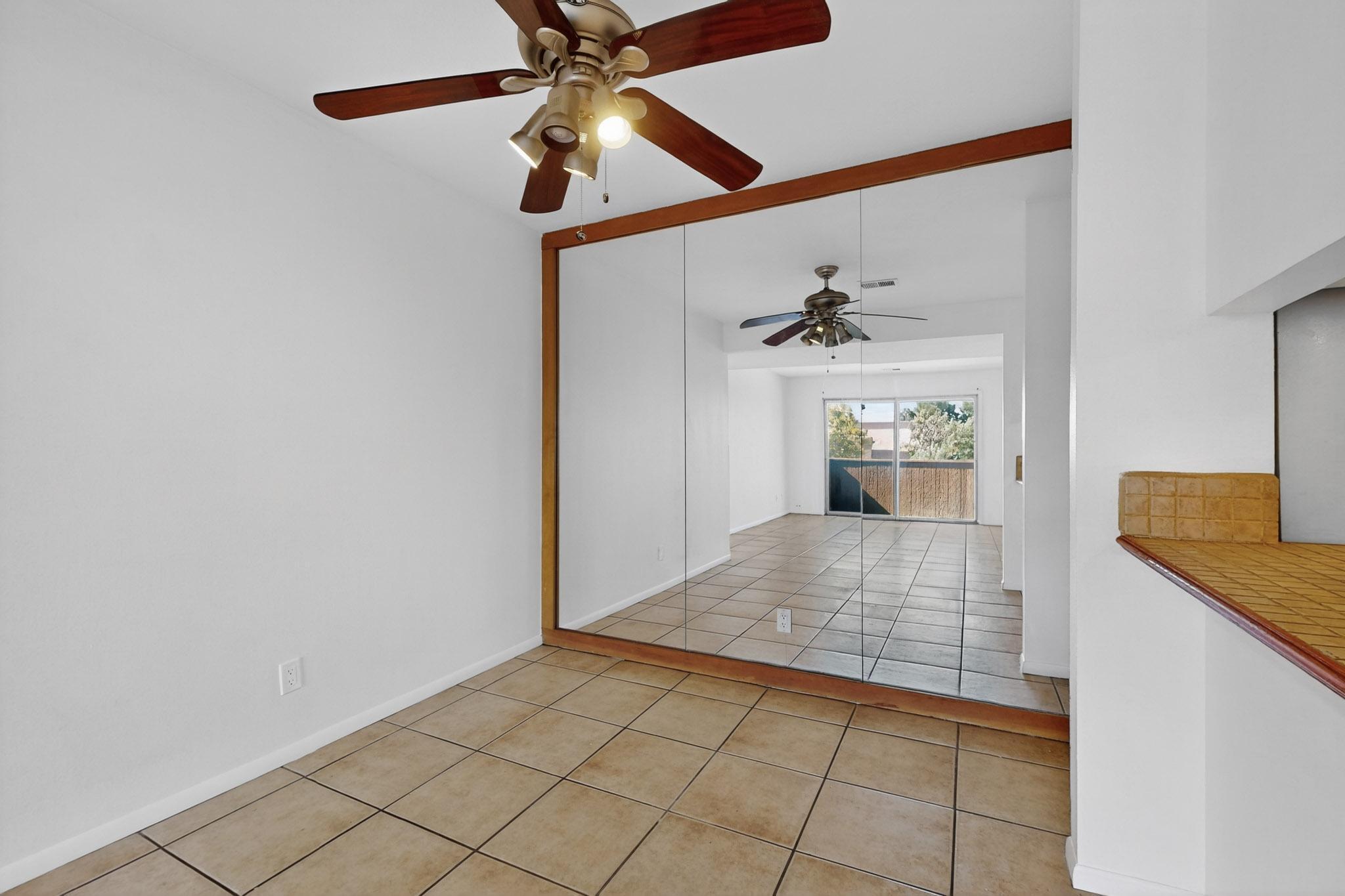3847 Montgomery Boulevard NE 932
