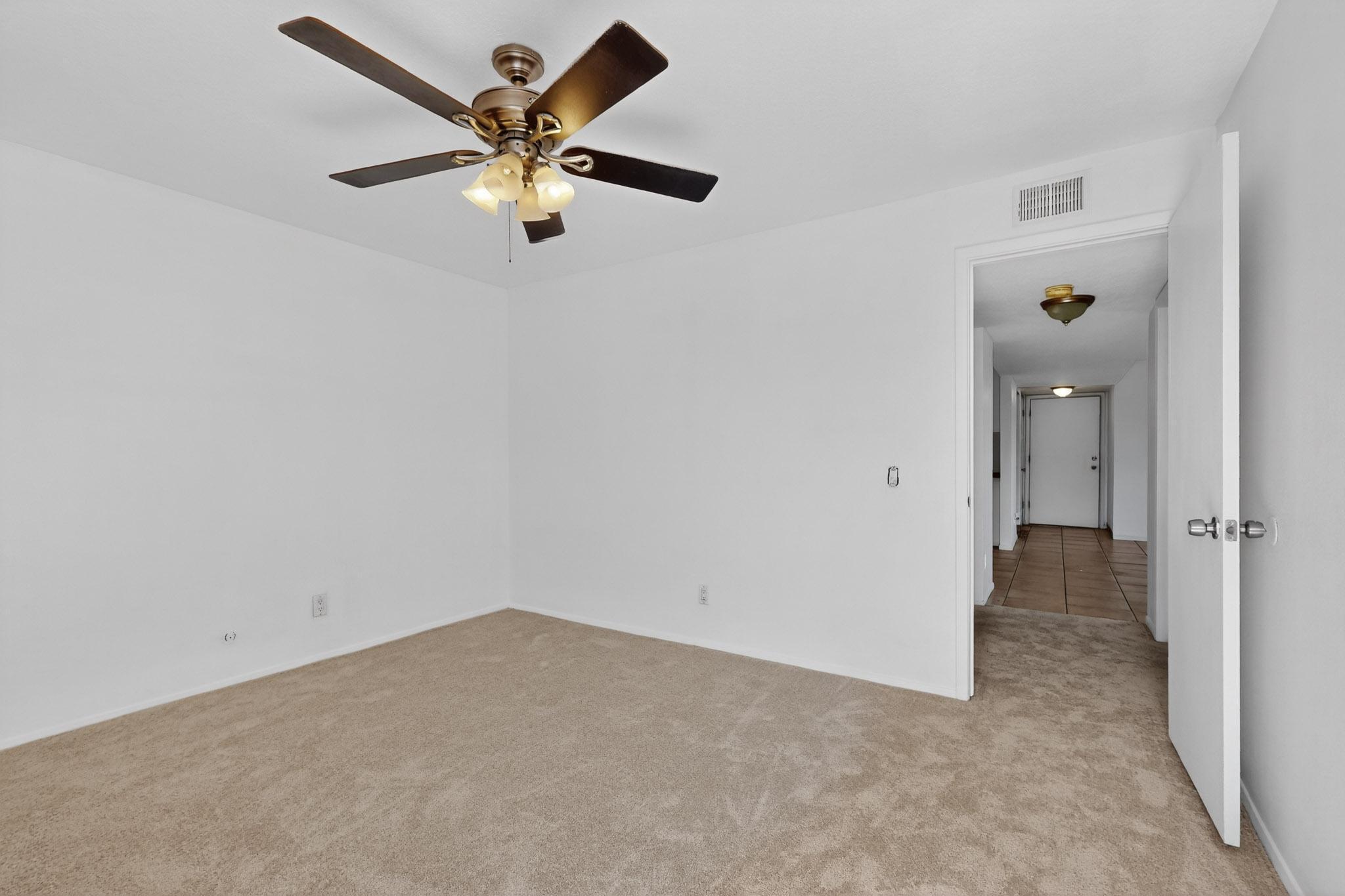 3847 Montgomery Boulevard NE 932