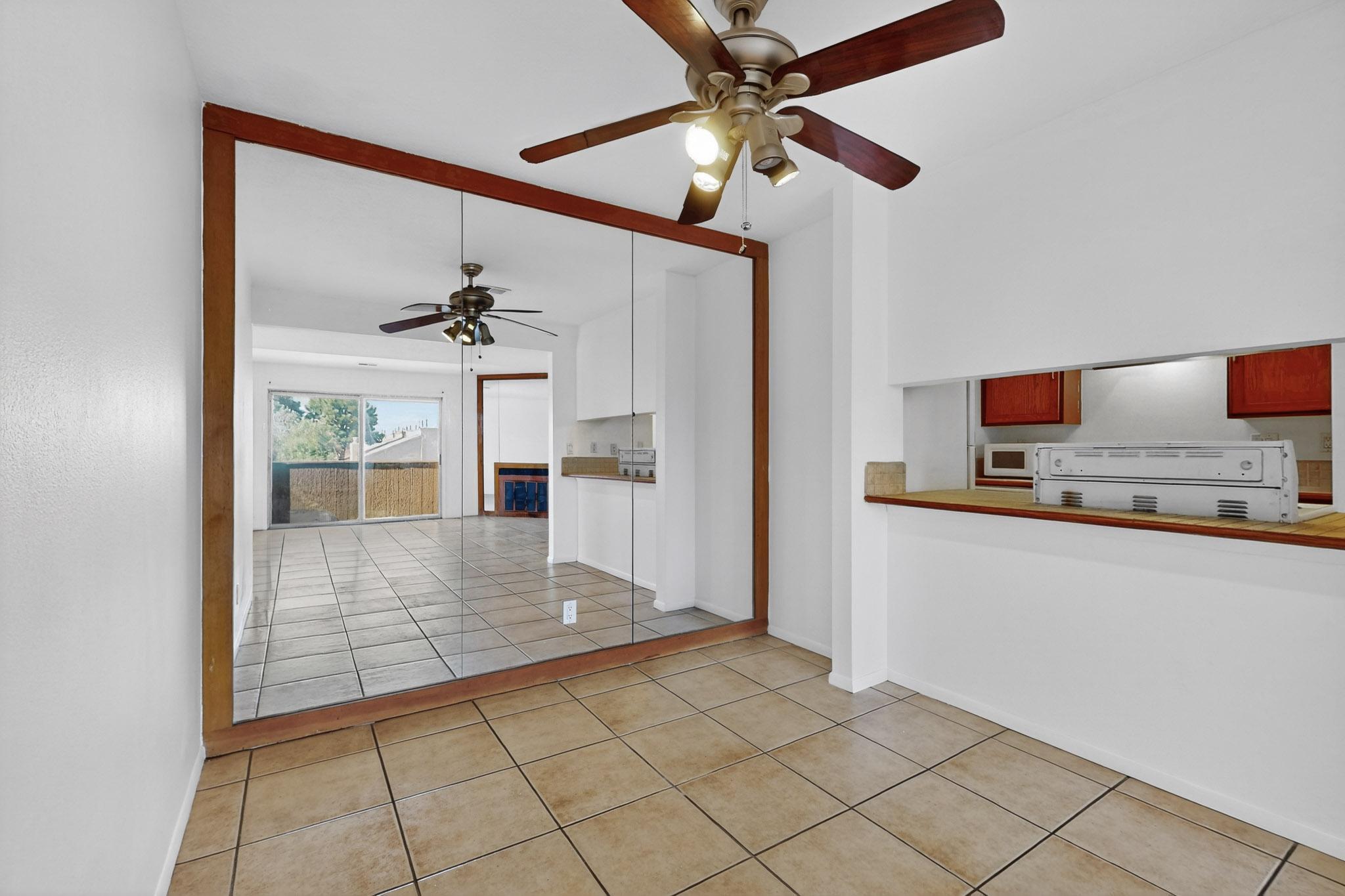 3847 Montgomery Boulevard NE 932