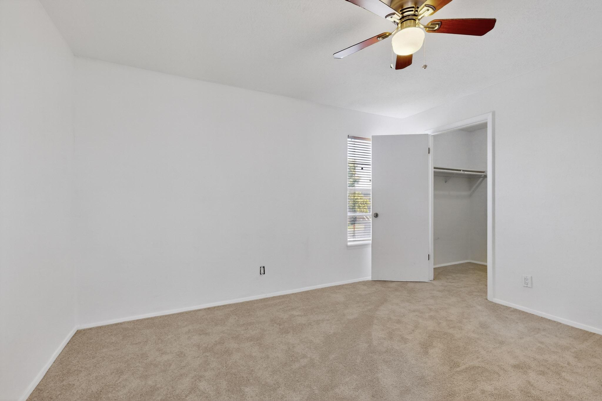 3847 Montgomery Boulevard NE 932