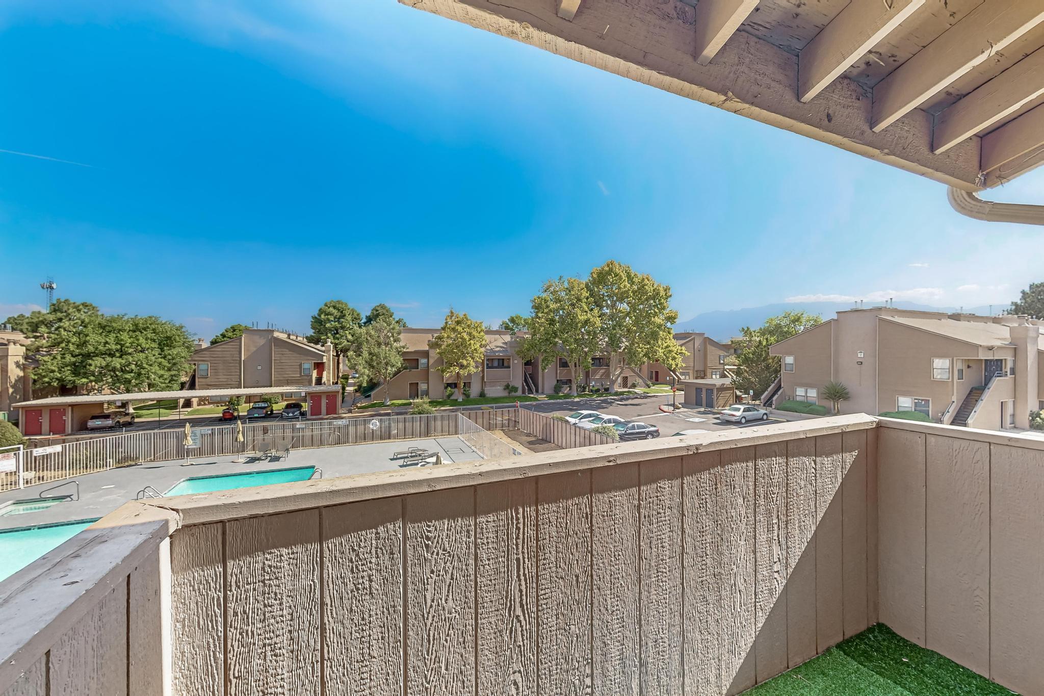 3847 Montgomery Boulevard NE 932