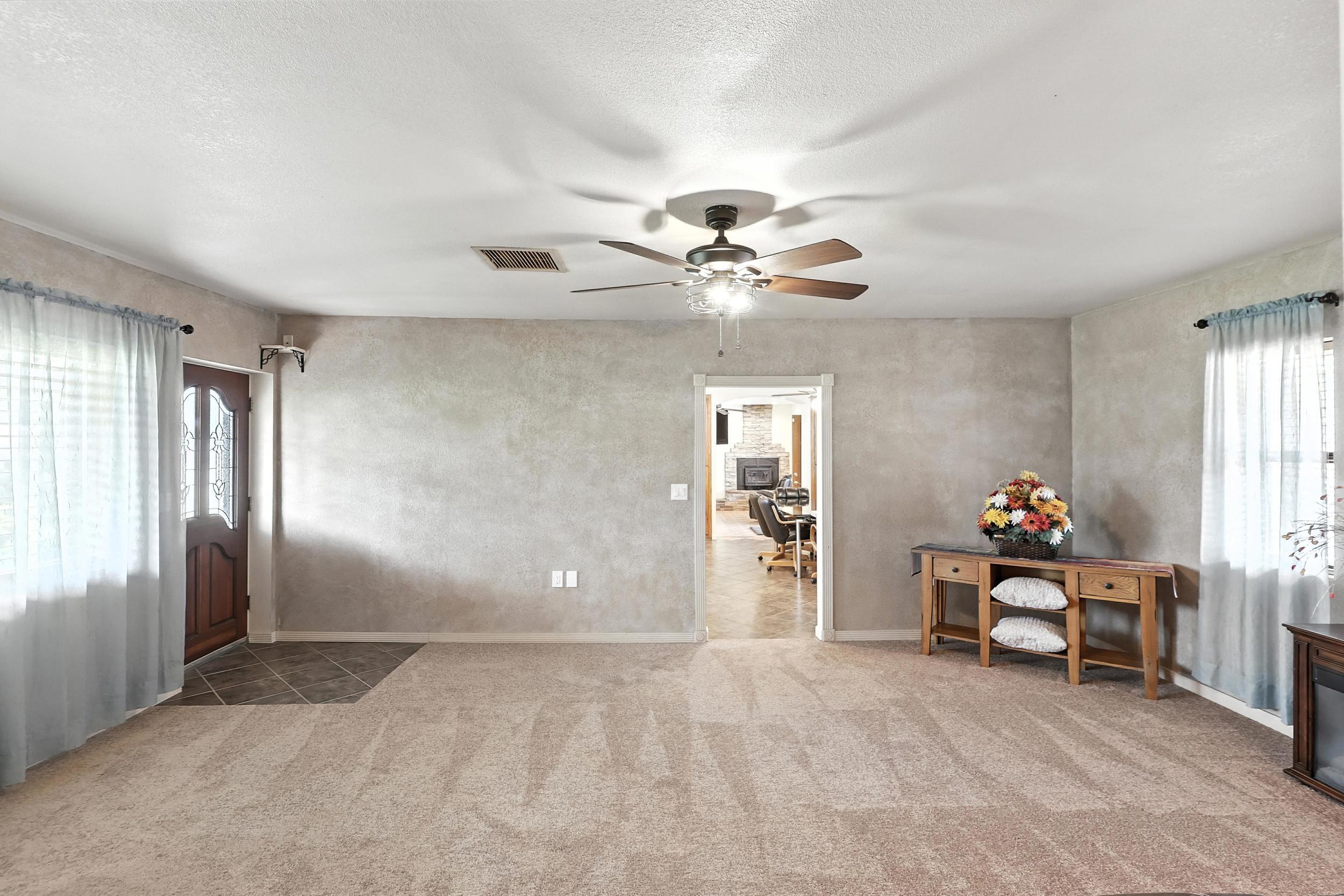 965 W BOSQUE Loop