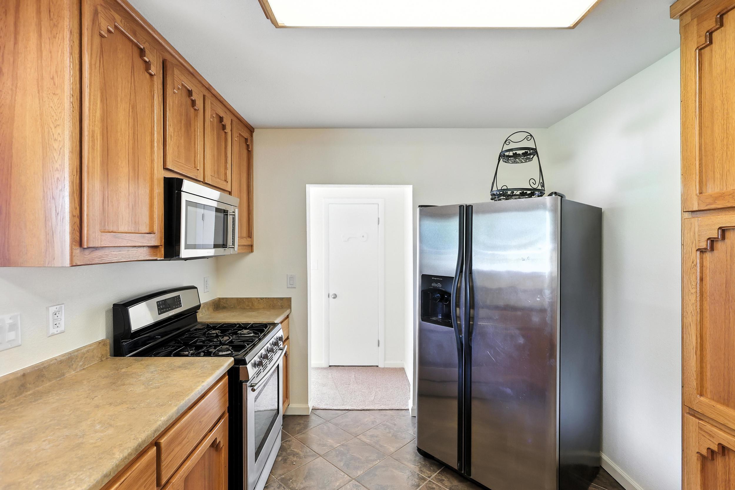965 W BOSQUE Loop
