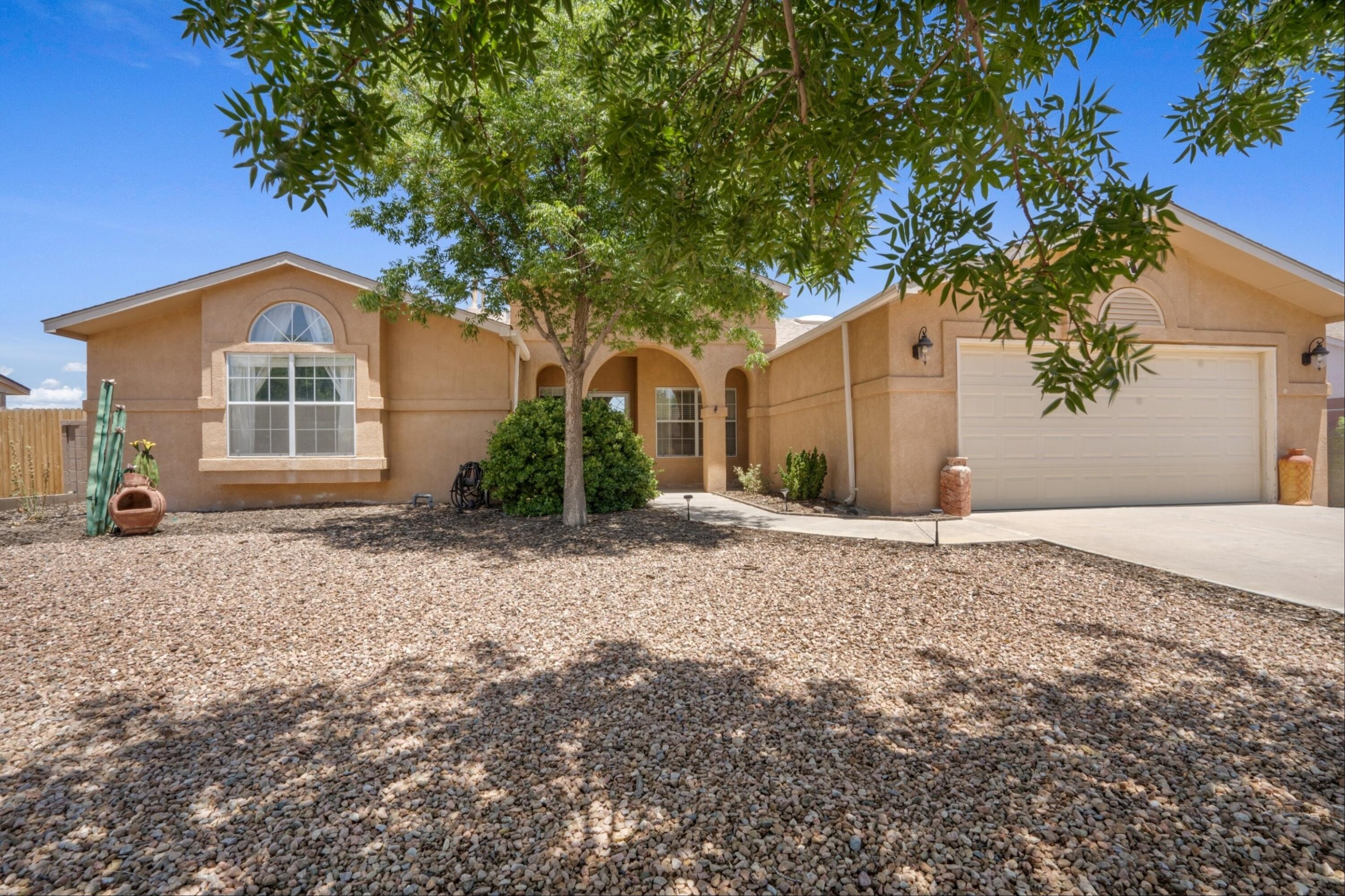 2544 TWIN BUTTES Drive NE