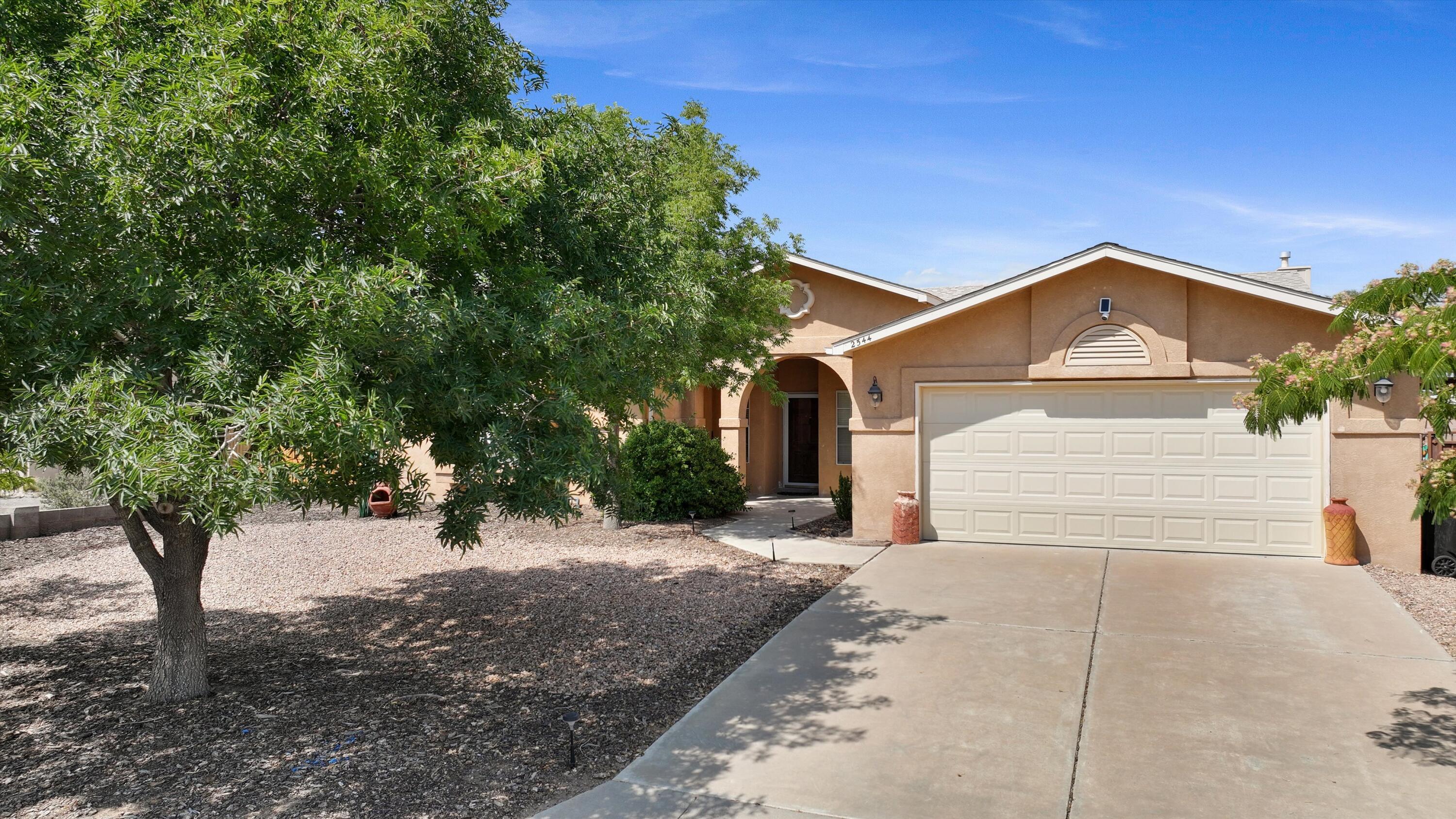 2544 TWIN BUTTES Drive NE