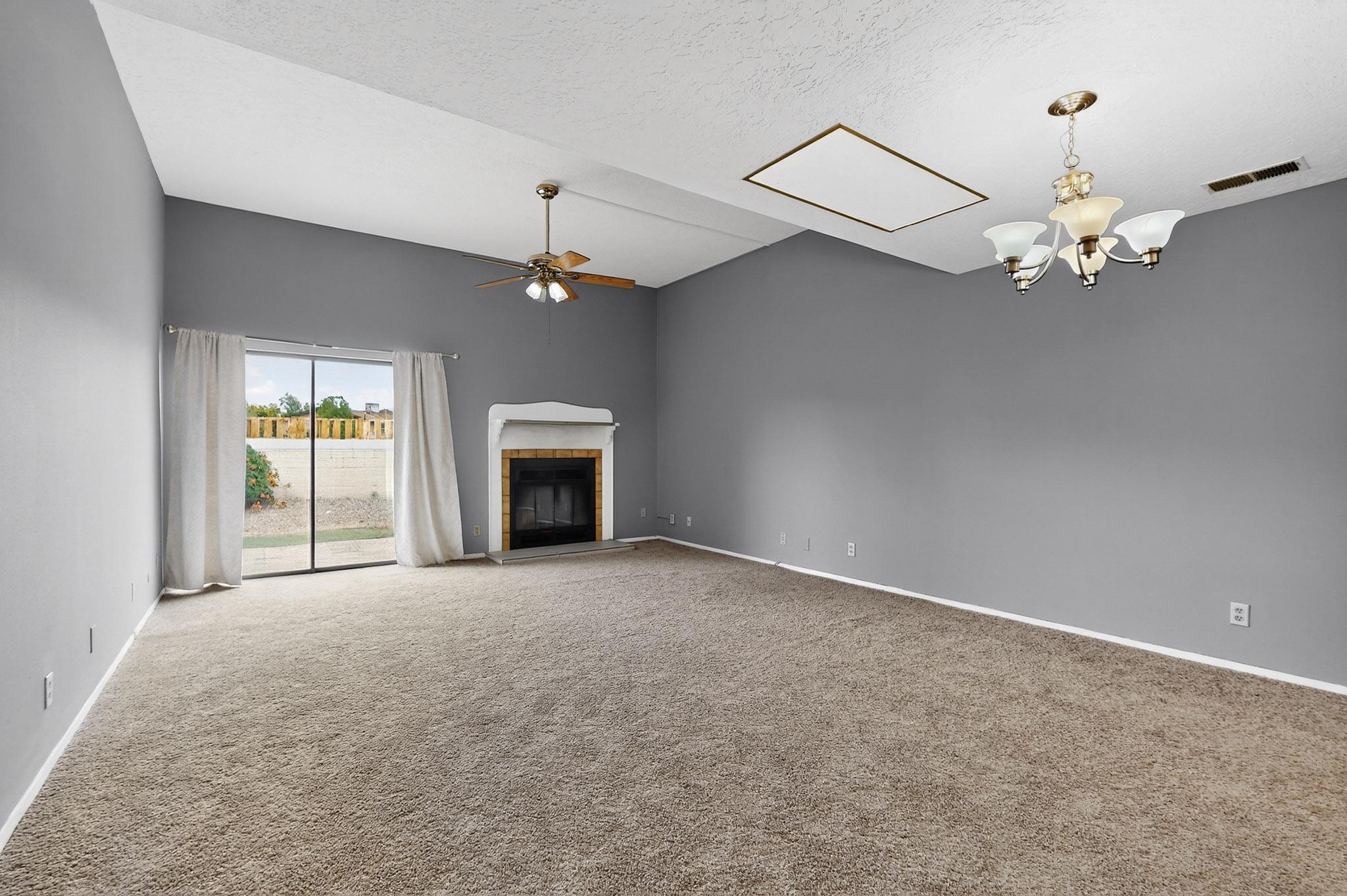 704 STALLION Road SE
