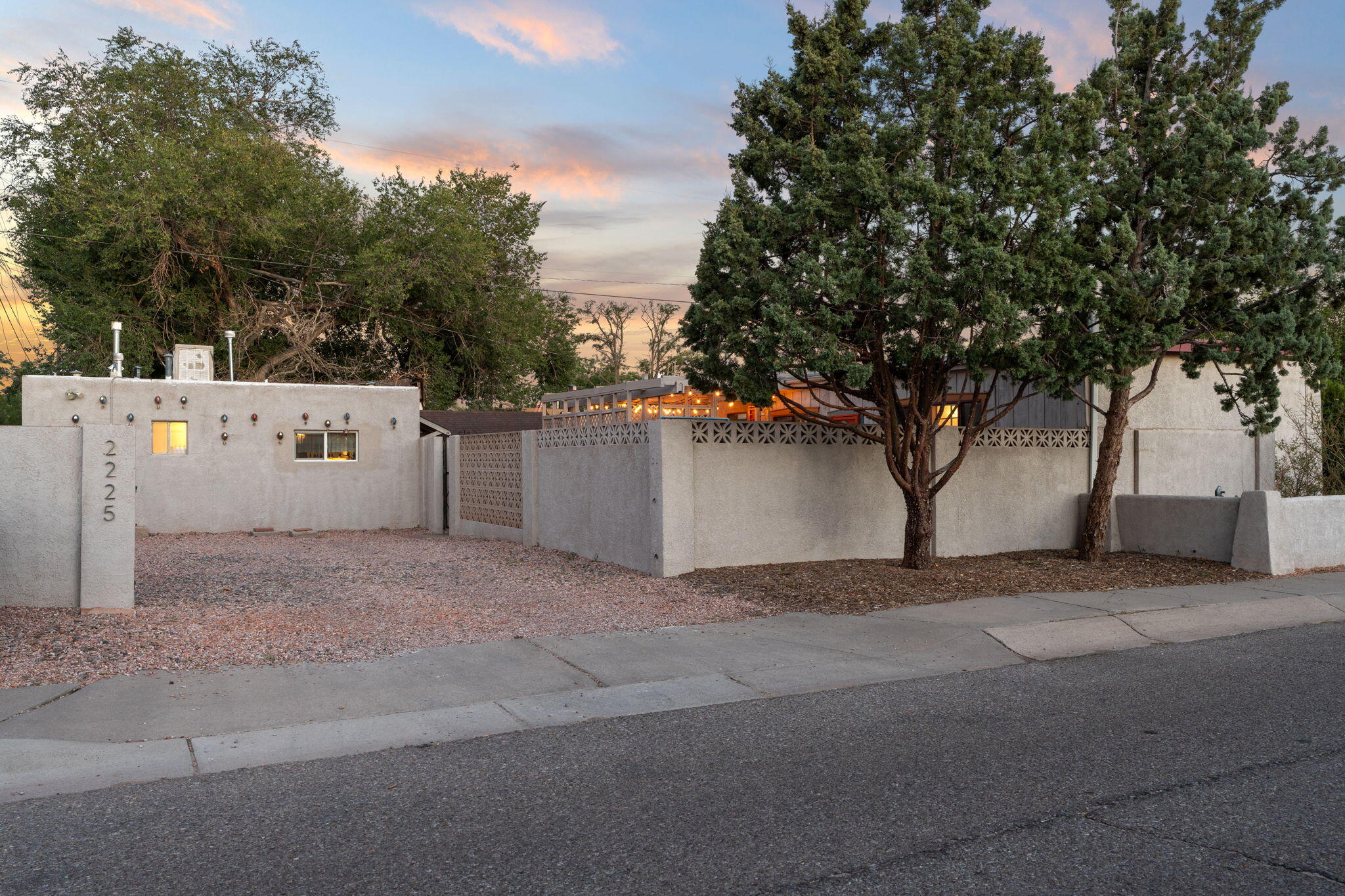 2225 BERYL Court NW