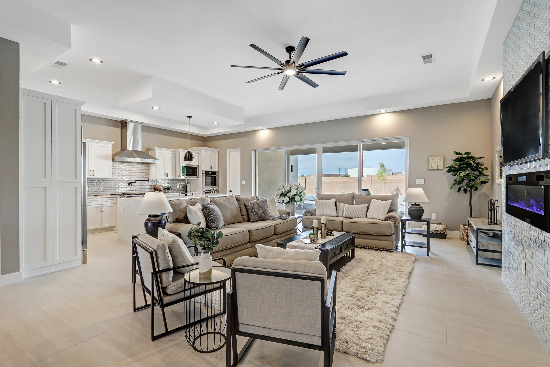 6605 Rim Rock Circle NW