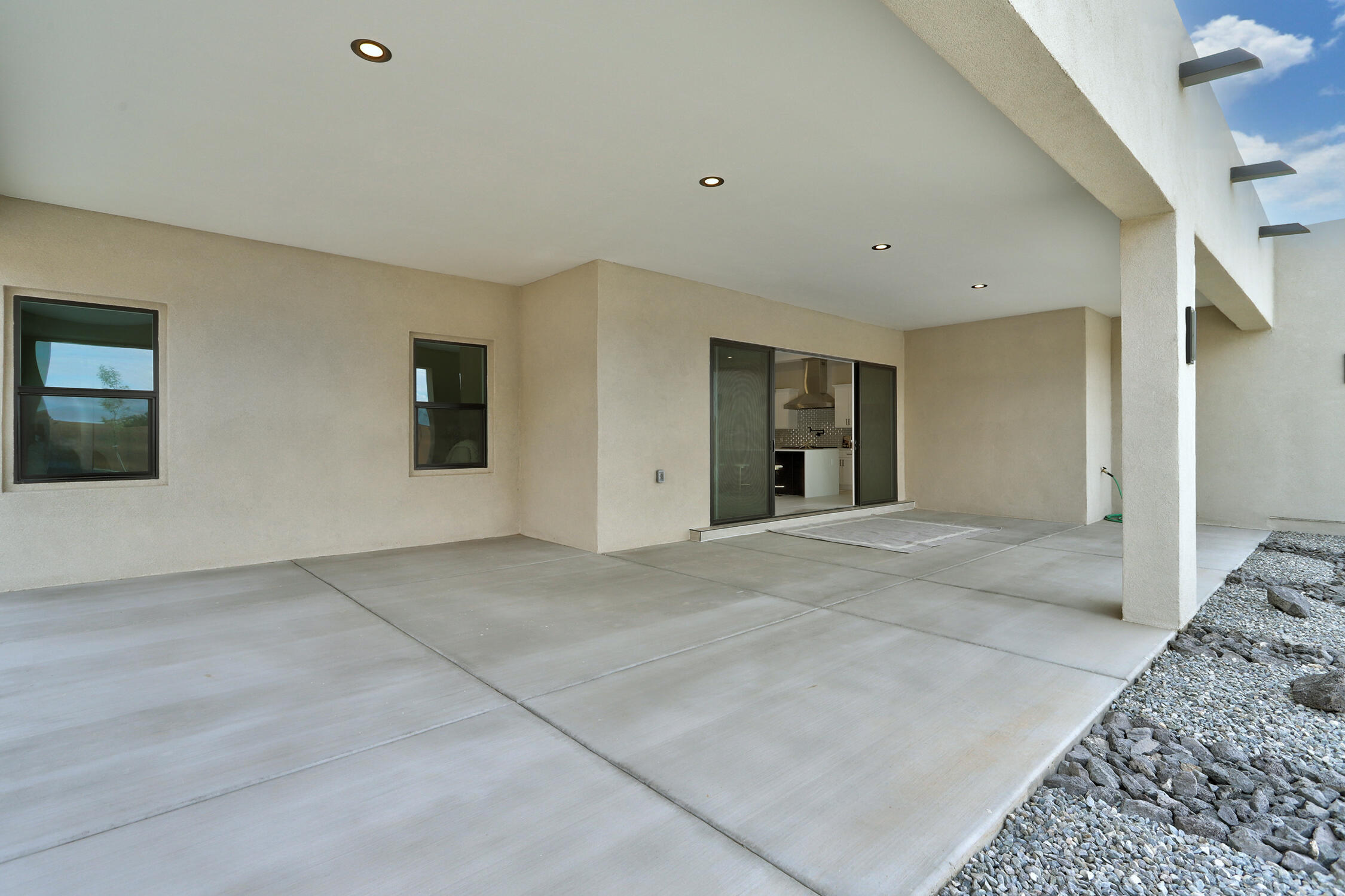 6605 Rim Rock Circle NW