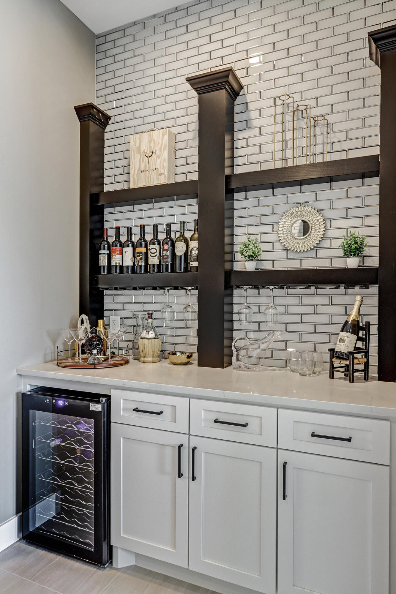 6605 Rim Rock Circle NW