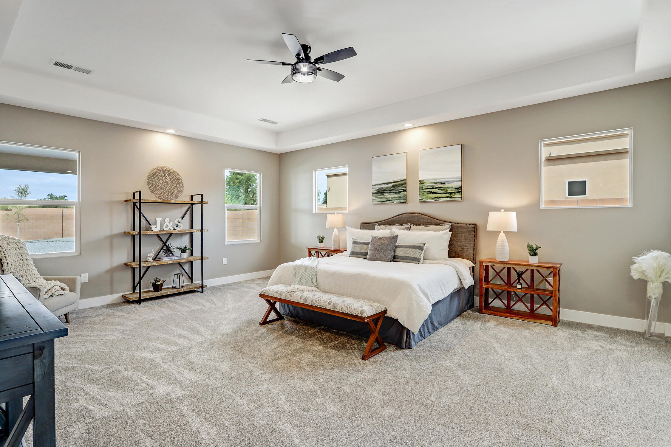 6605 Rim Rock Circle NW